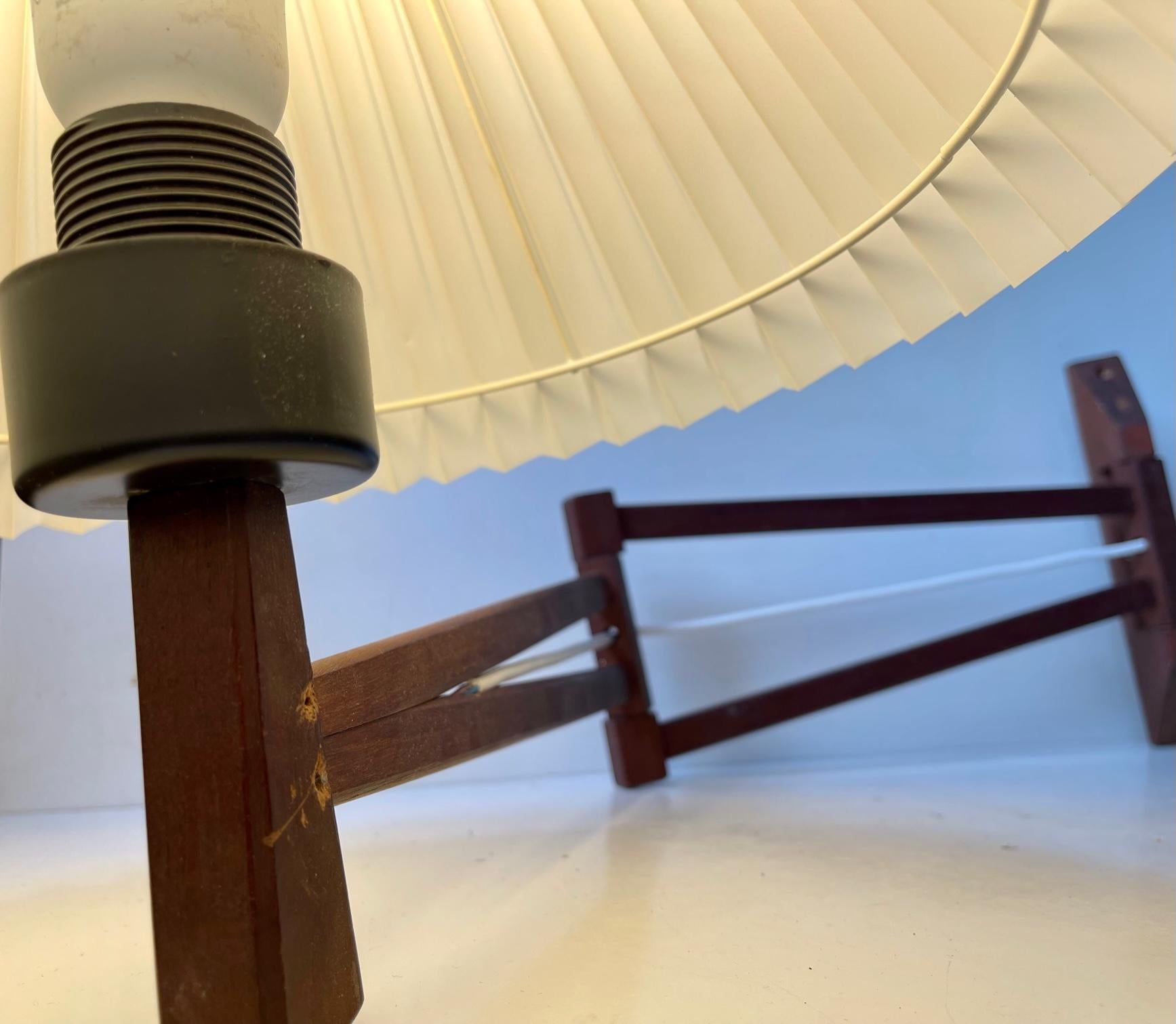 Late 20th Century Danish Adjustable Accordion Wall Lamp in Teak, 1970s