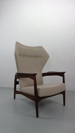 Danish Adjustable Wingback Lounge Chair in Teak, by Ib KOFOD LARSEN