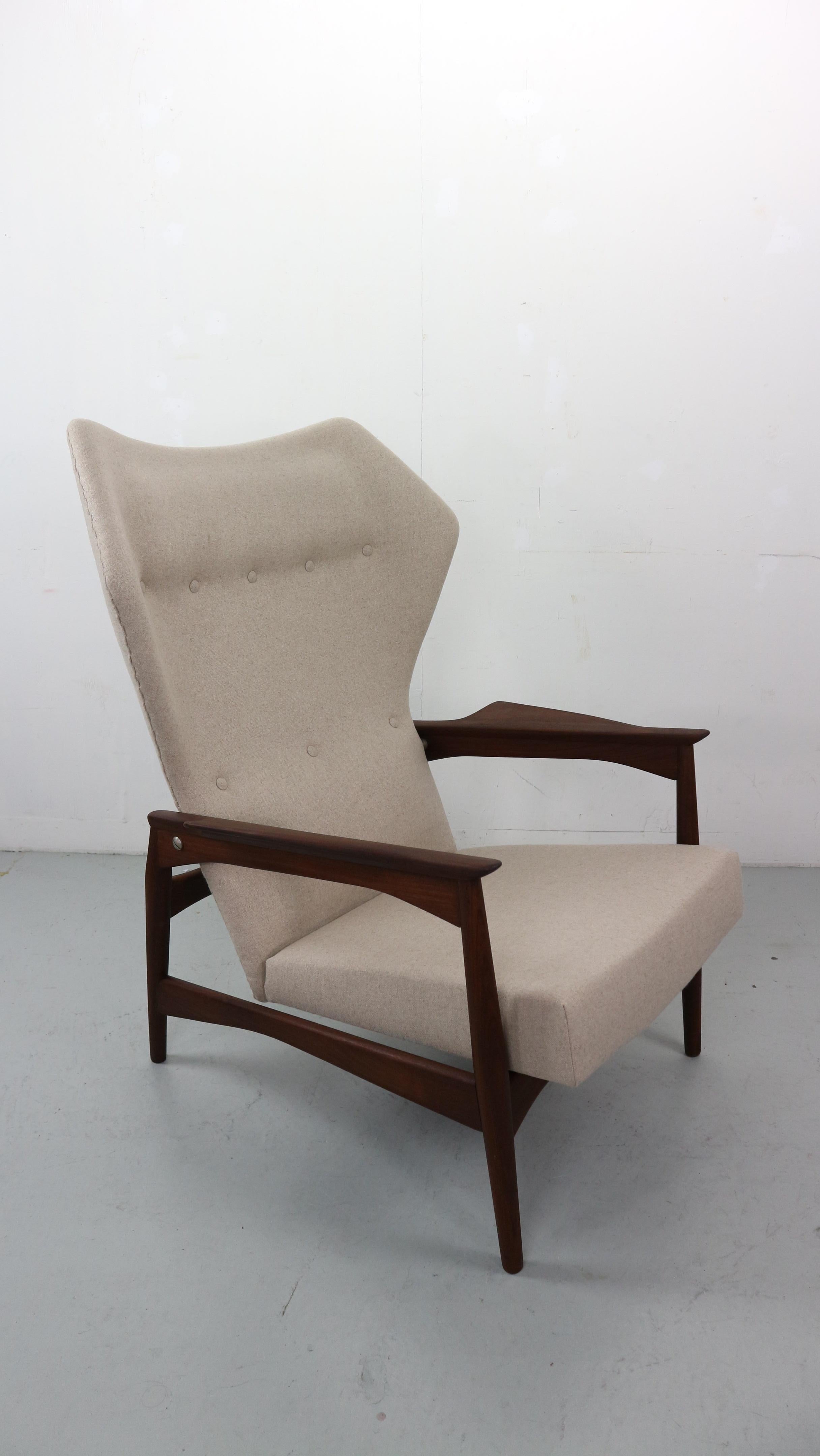Chaise longue danoise réglable Wingback en teck, par Ib KOFOD LARSEN en vente 2