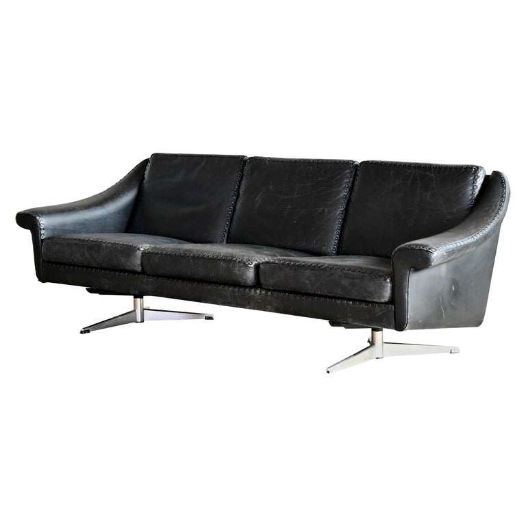 Danish Airport Style Sofa Model Matador in Black Leather by ERAN in 1966  For Sale at 1stDibs