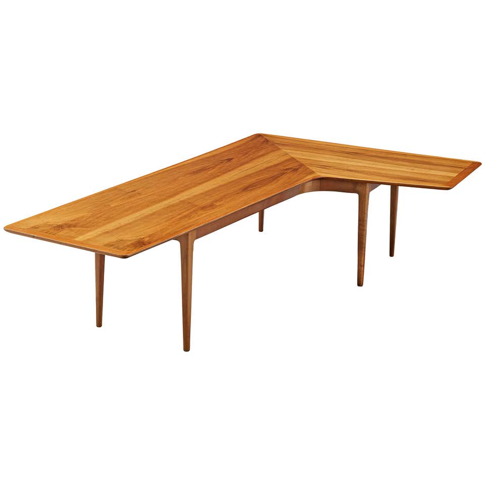 Danish Angular Boomerang Coffee Table in Walnut For Sale at 1stDibs