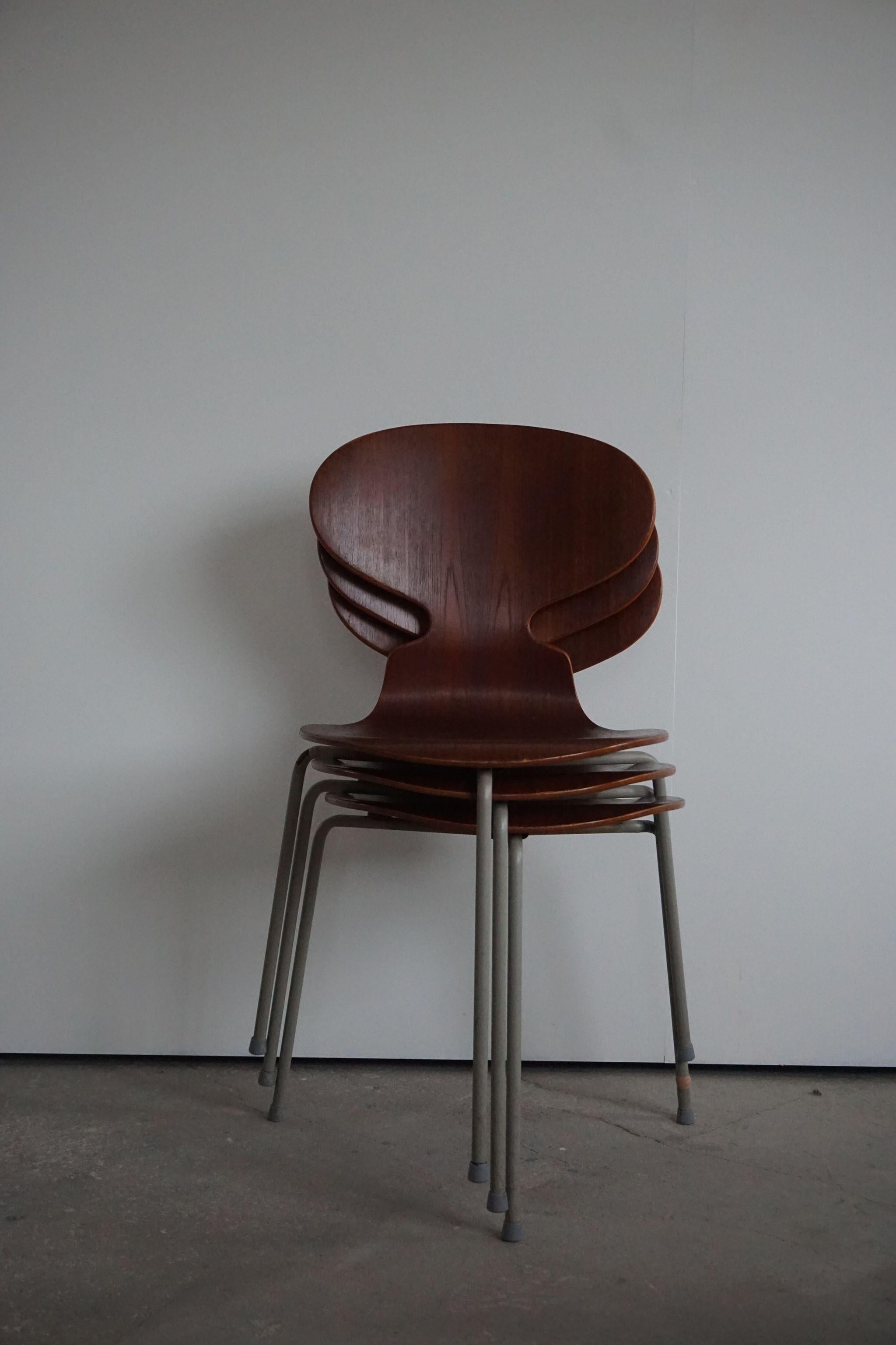 Danish Ant Dining Chair in Teak by Arne Jacobsen for Fritz Hansen, 1960s 5