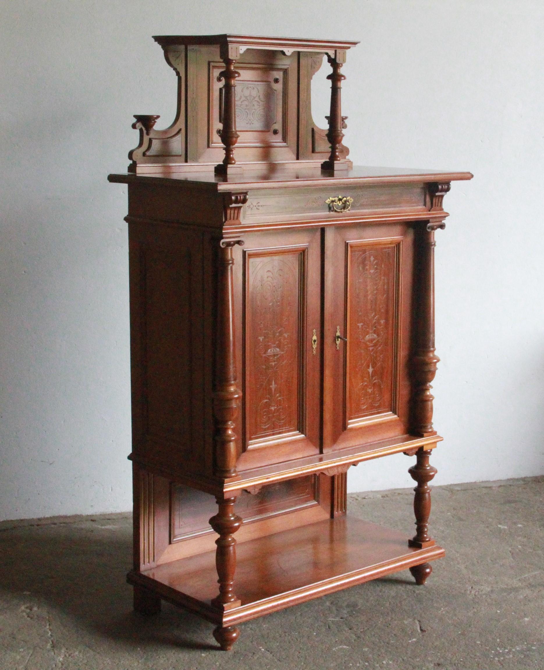Mobile antico danese, 1890 in vendita 2