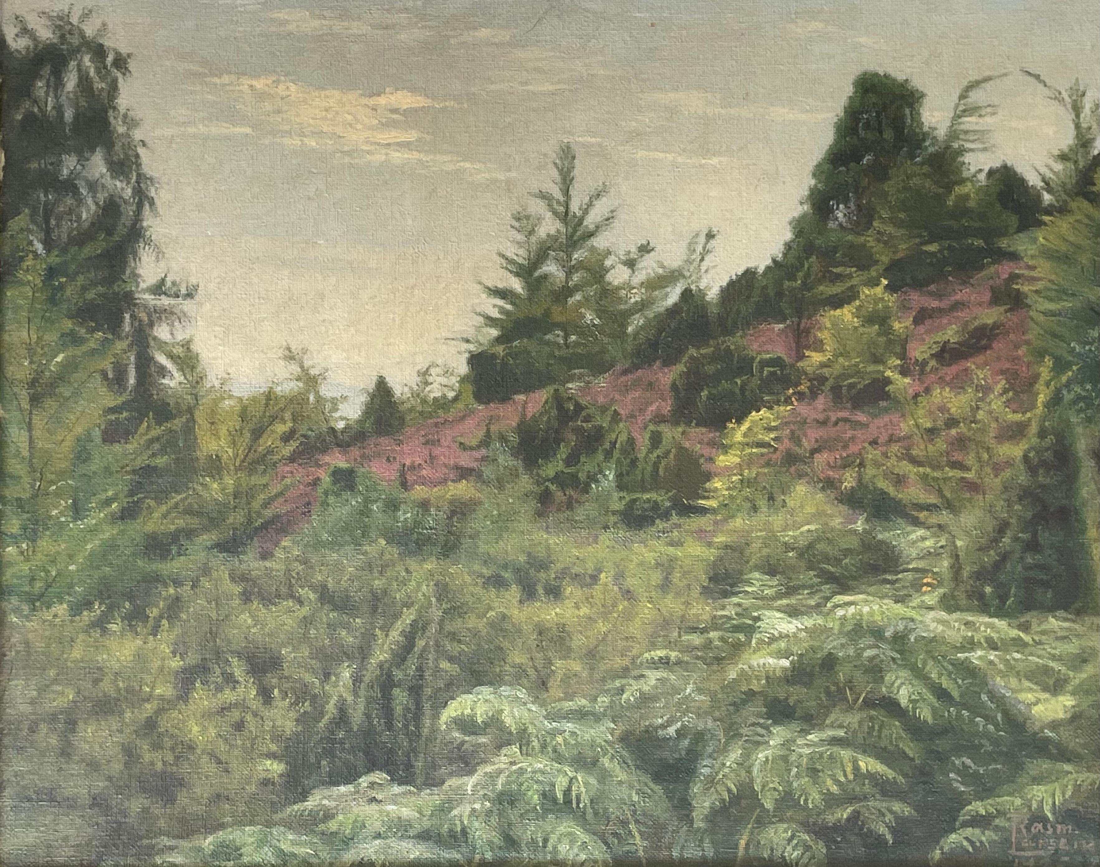 Peinture originale danoise à l'huile sur toile de 1925 de l'artiste Rasmus Larsen (1867-1950).

Rasmus Larsen était un peintre danois réputé pour ses motifs de paysages et sa frise florale de 267 mètres de long peinte dans les salles du château