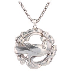 Collier en argent danois ancien signé Georg Jansen avec une colombe