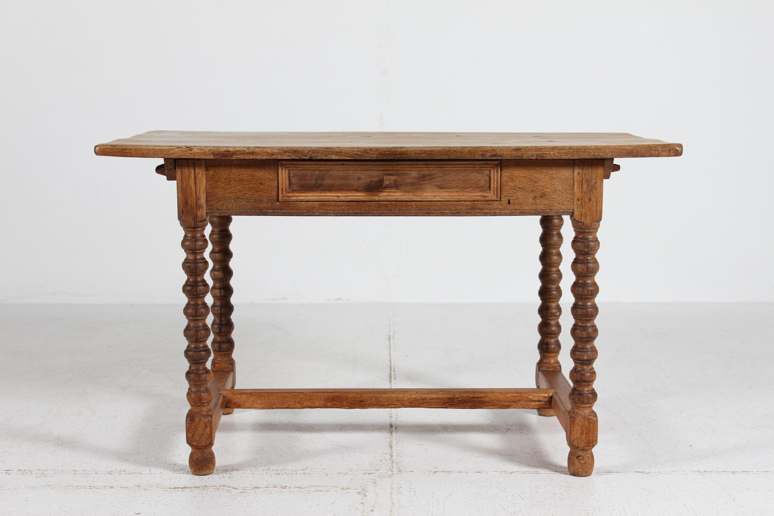 Danish Antique Handcrafted Baroque Style Coffee Table of Solid Oak 1850s For Sale 9
