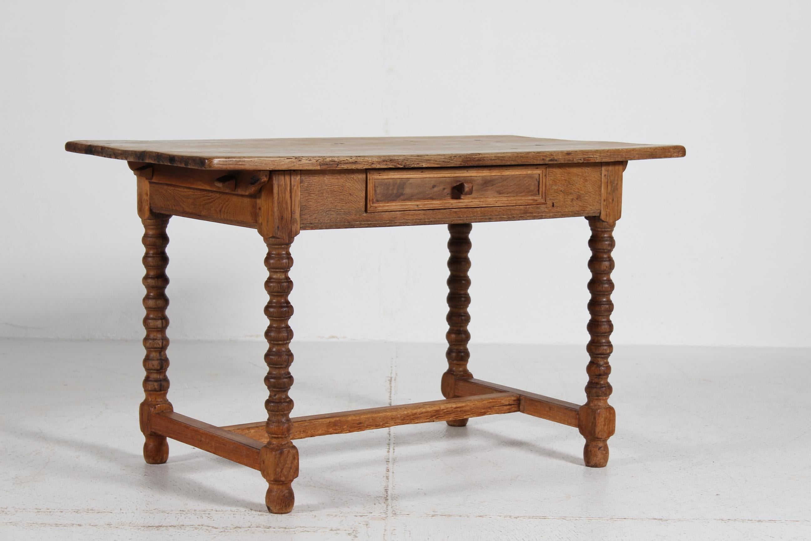 Turned Danish Antique Handcrafted Baroque Style Coffee Table of Solid Oak 1850s For Sale