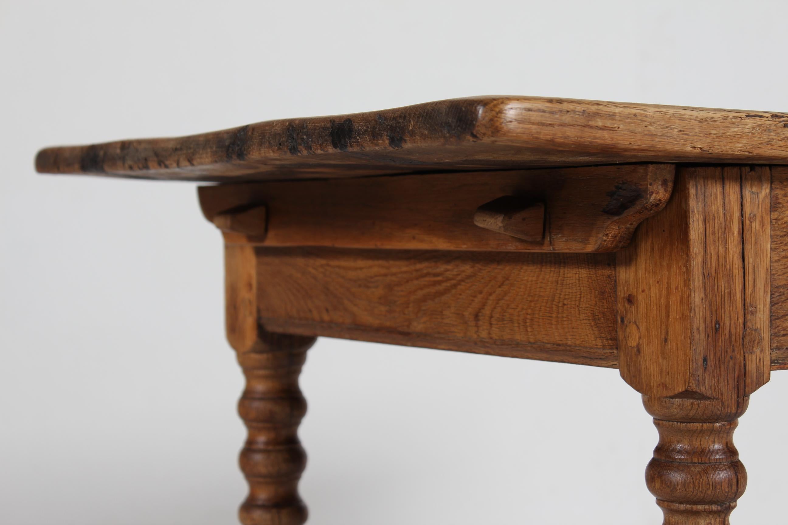 Mid-19th Century Danish Antique Handcrafted Baroque Style Coffee Table of Solid Oak 1850s For Sale