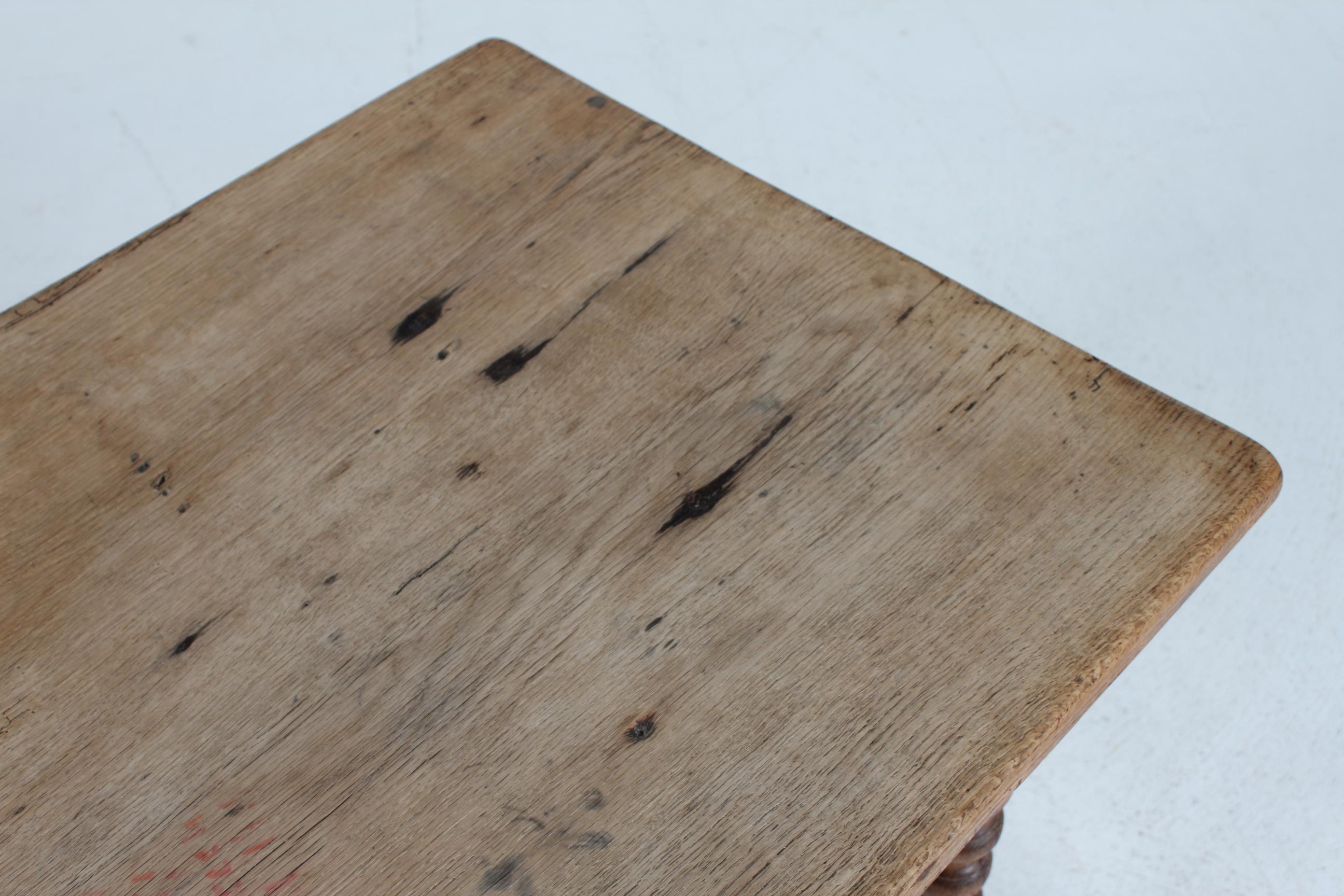 Danish Antique Handcrafted Baroque Style Coffee Table of Solid Oak 1850s For Sale 4
