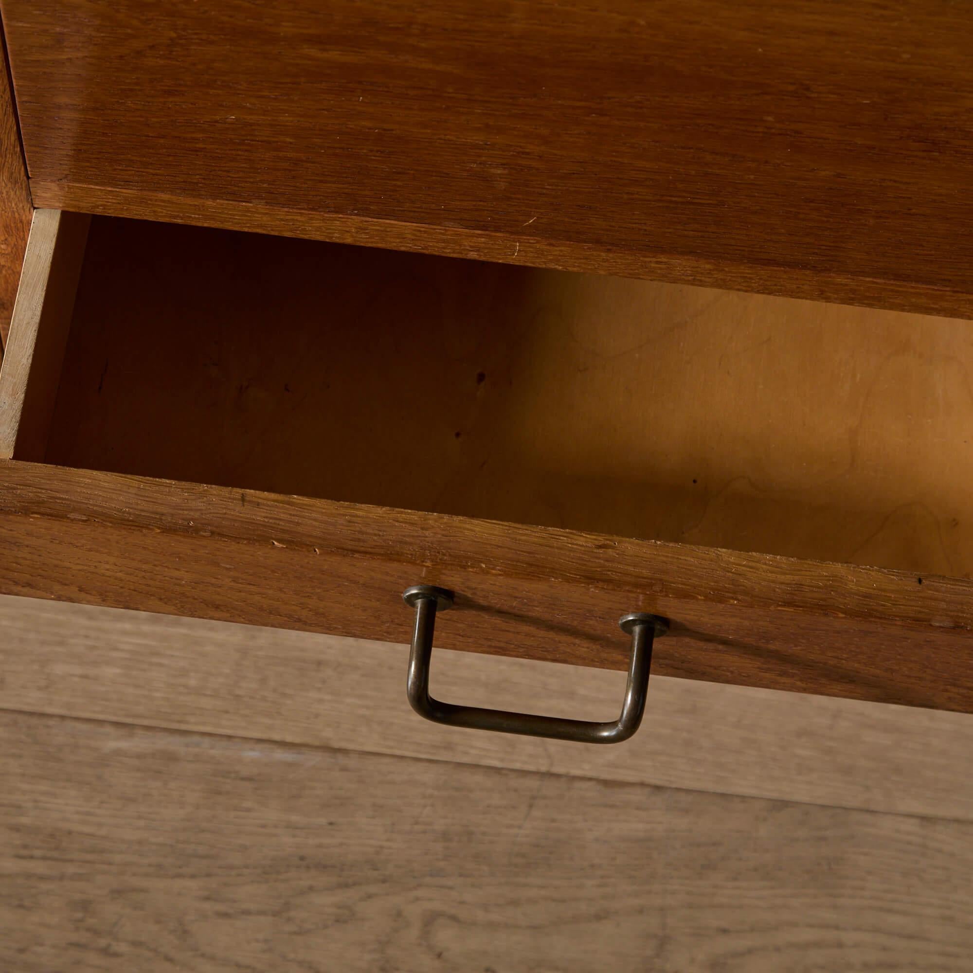 Dänisches Architektenkabinett (Messing) im Angebot