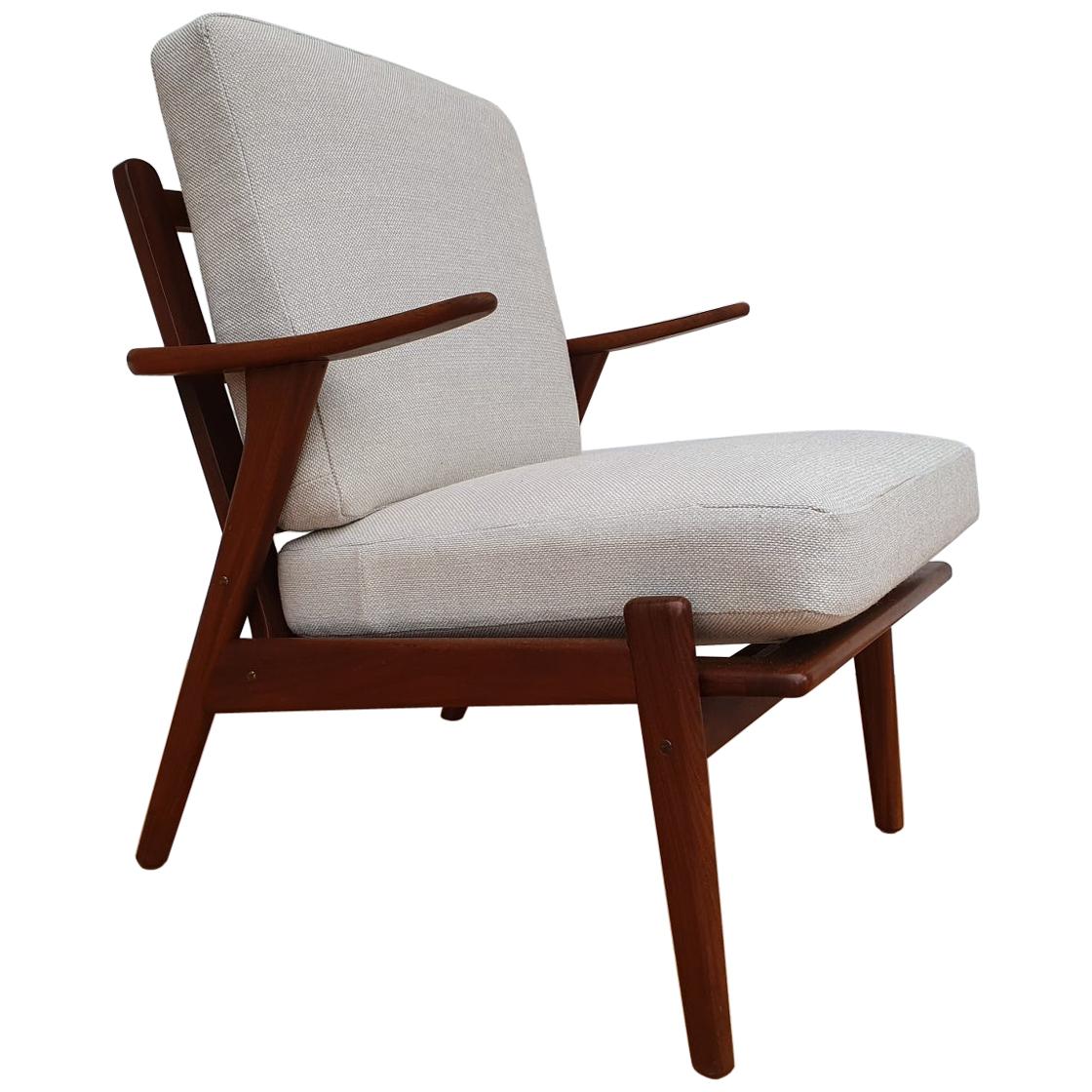 Danish Armchair, 1960s, Loose Cushions, Kvadrat Wool, Renovated and Renewe For Sale