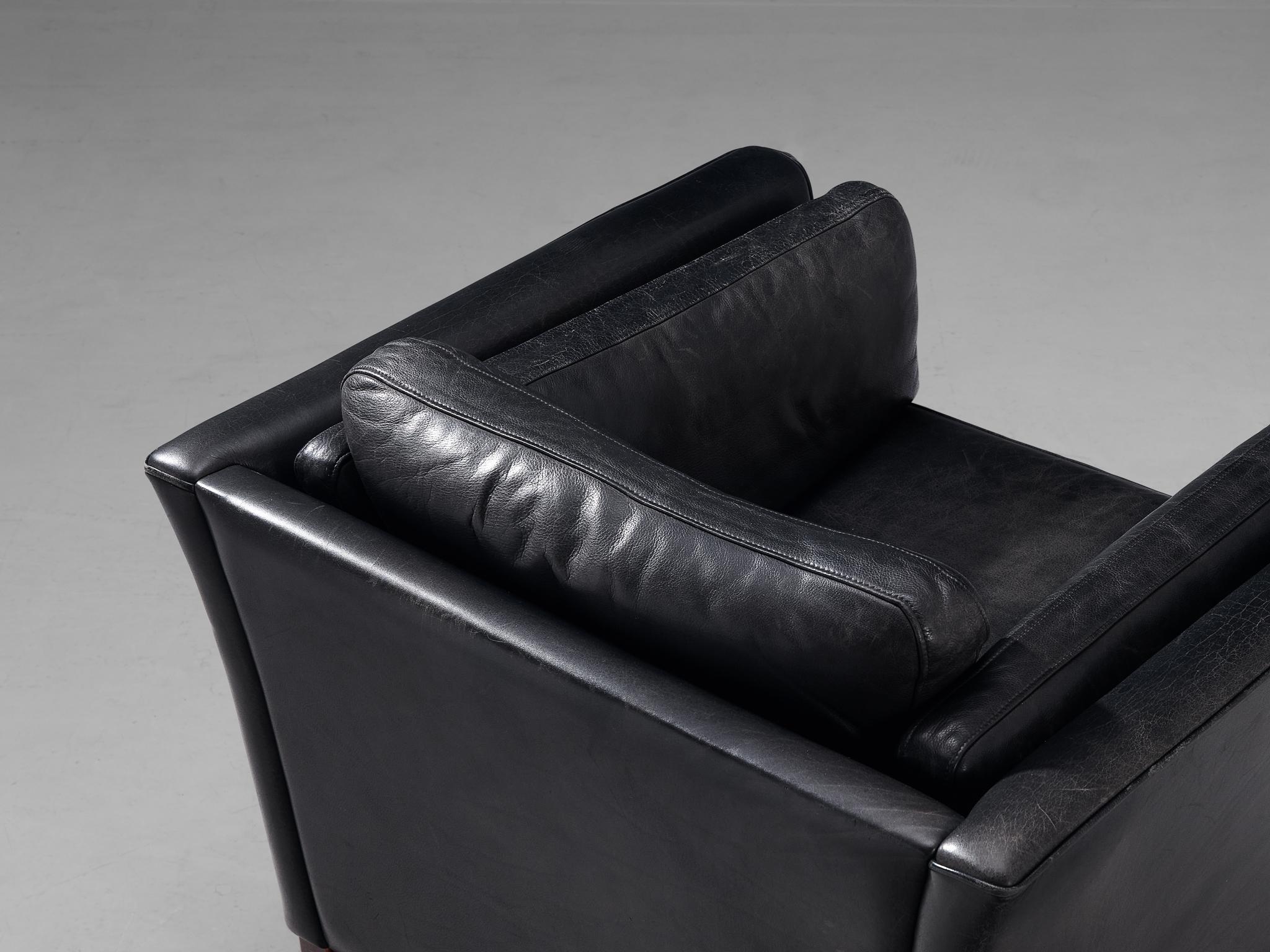 Danish Armchair in Black Leather  For Sale 1