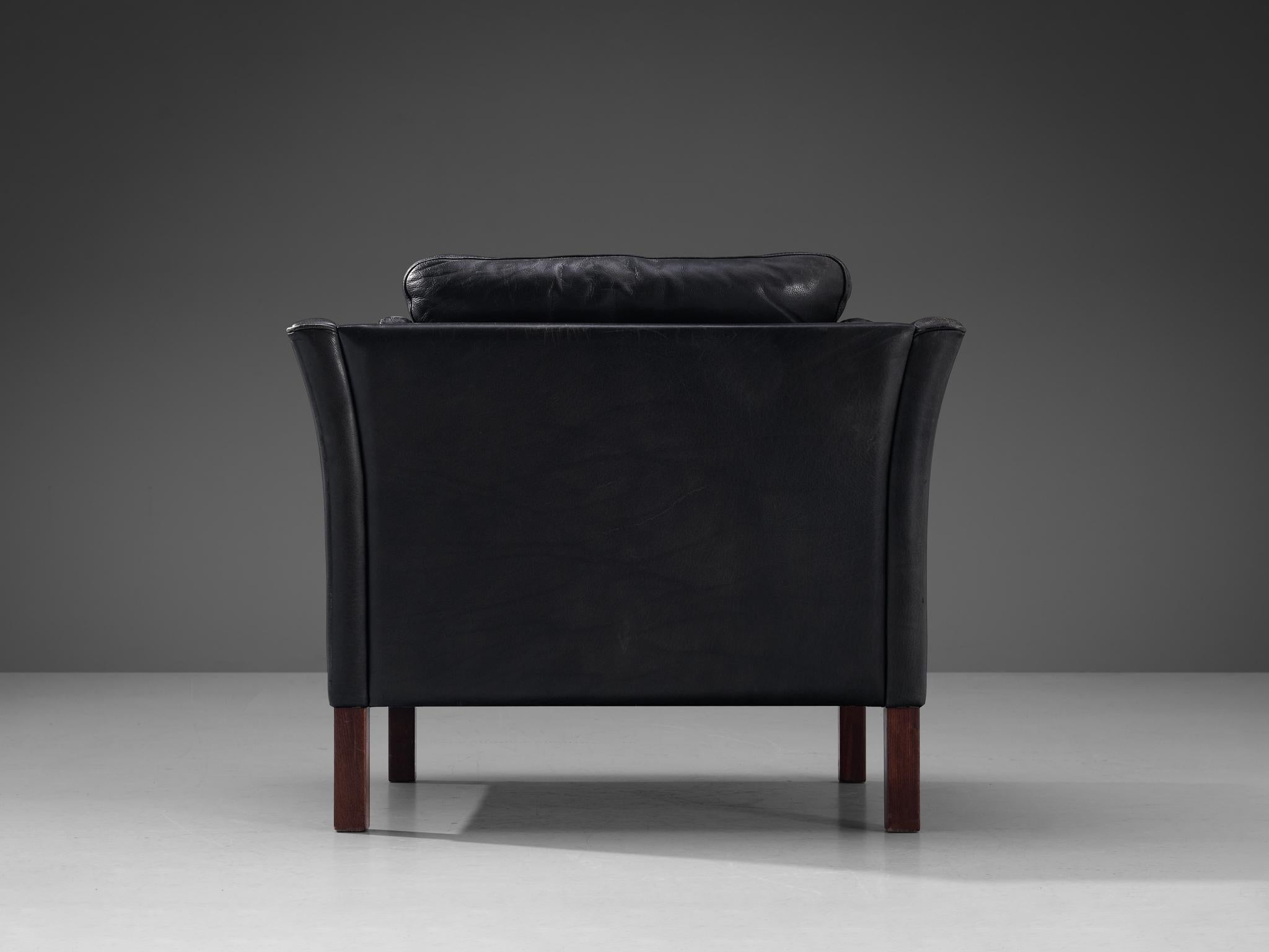 Danish Armchair in Black Leather  For Sale 3