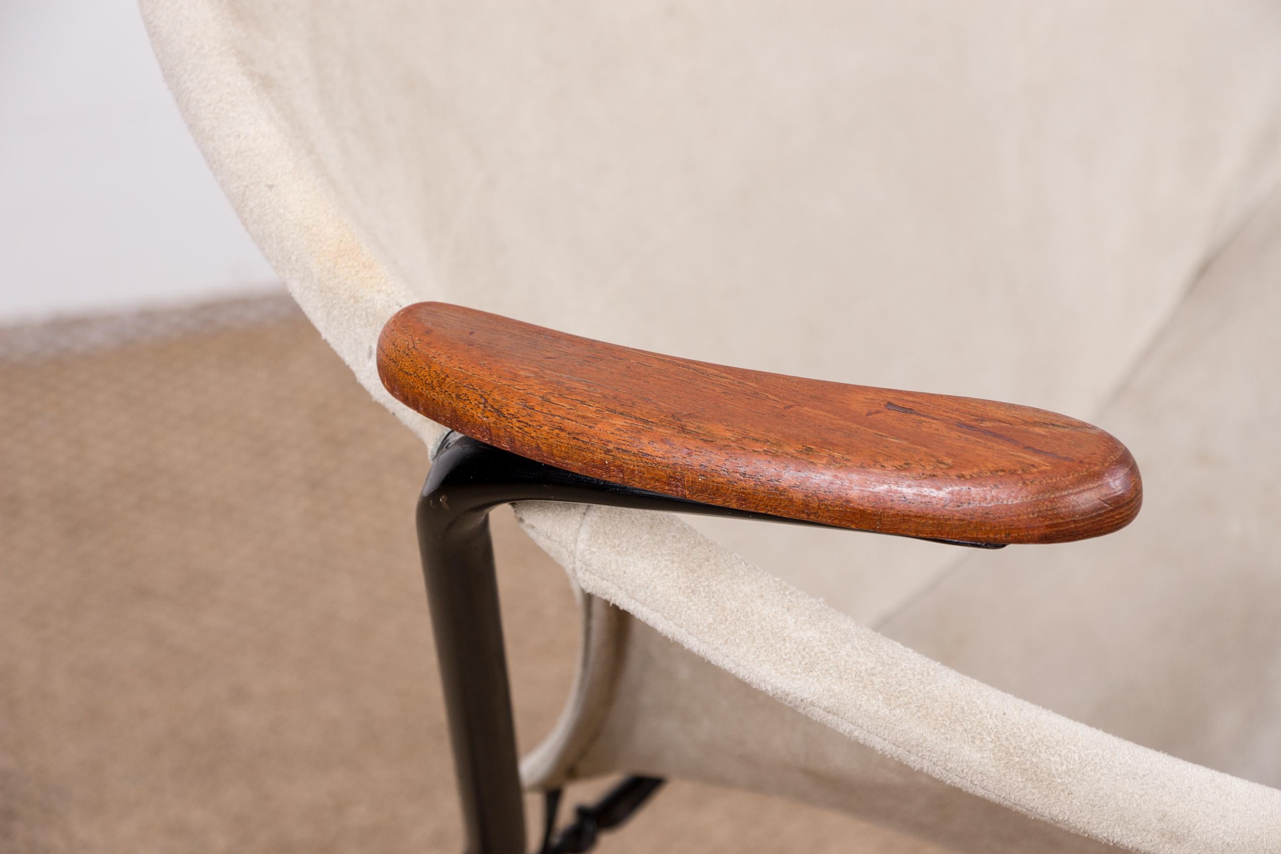 Poltrona danese in pelle, acciaio e teak, modello Balloon di Hans Olsen 1960. in vendita 1