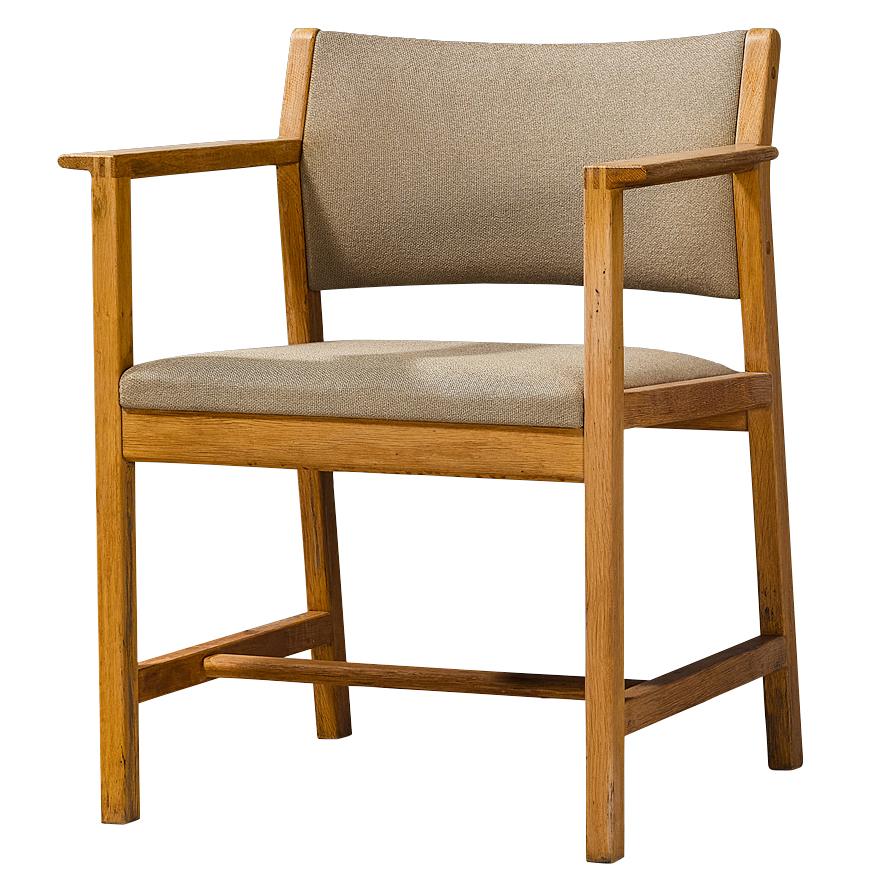 Danish Armchair in Oak and Beige Upholstery For Sale