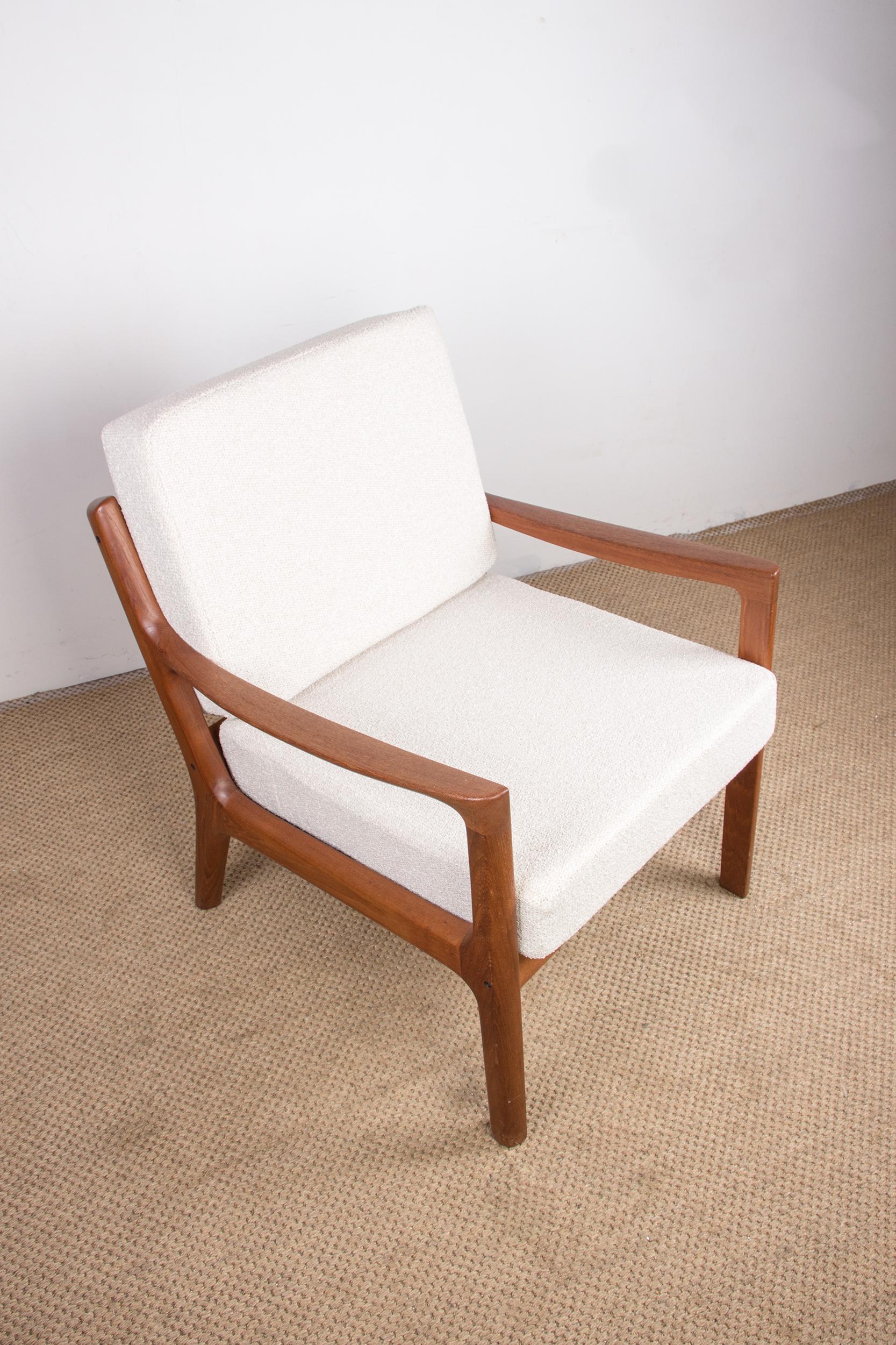 Danish Armchair in Teak and New Fabric, Model Senator, Ole Wanscher for France 11