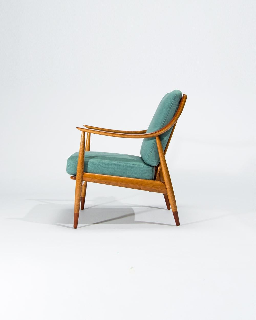 Dänischer Sessel aus Teak & Eiche von Pater Hvidt Mid Century Lounge Chair, 1950er Jahre (Mitte des 20. Jahrhunderts) im Angebot