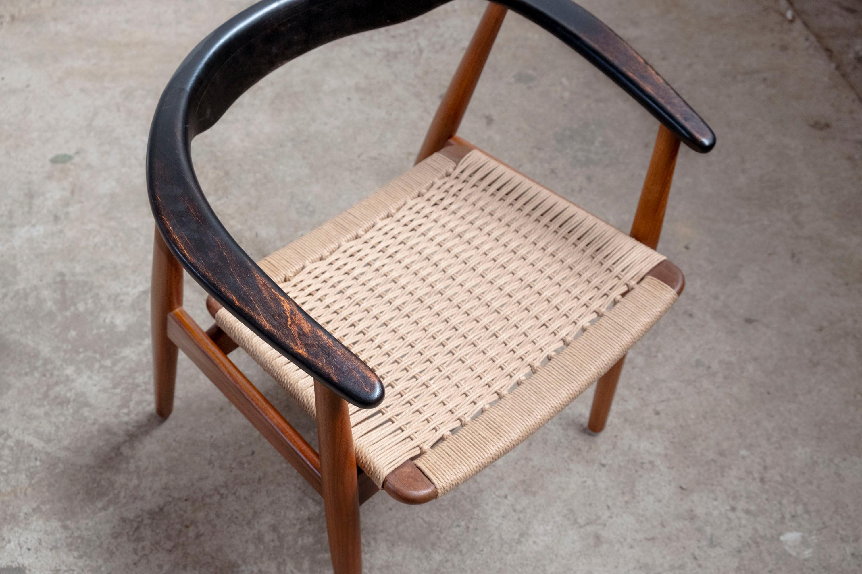 Scandinavian Modern Danish Armchair in Teak, Unknown Designer, 1960s For Sale