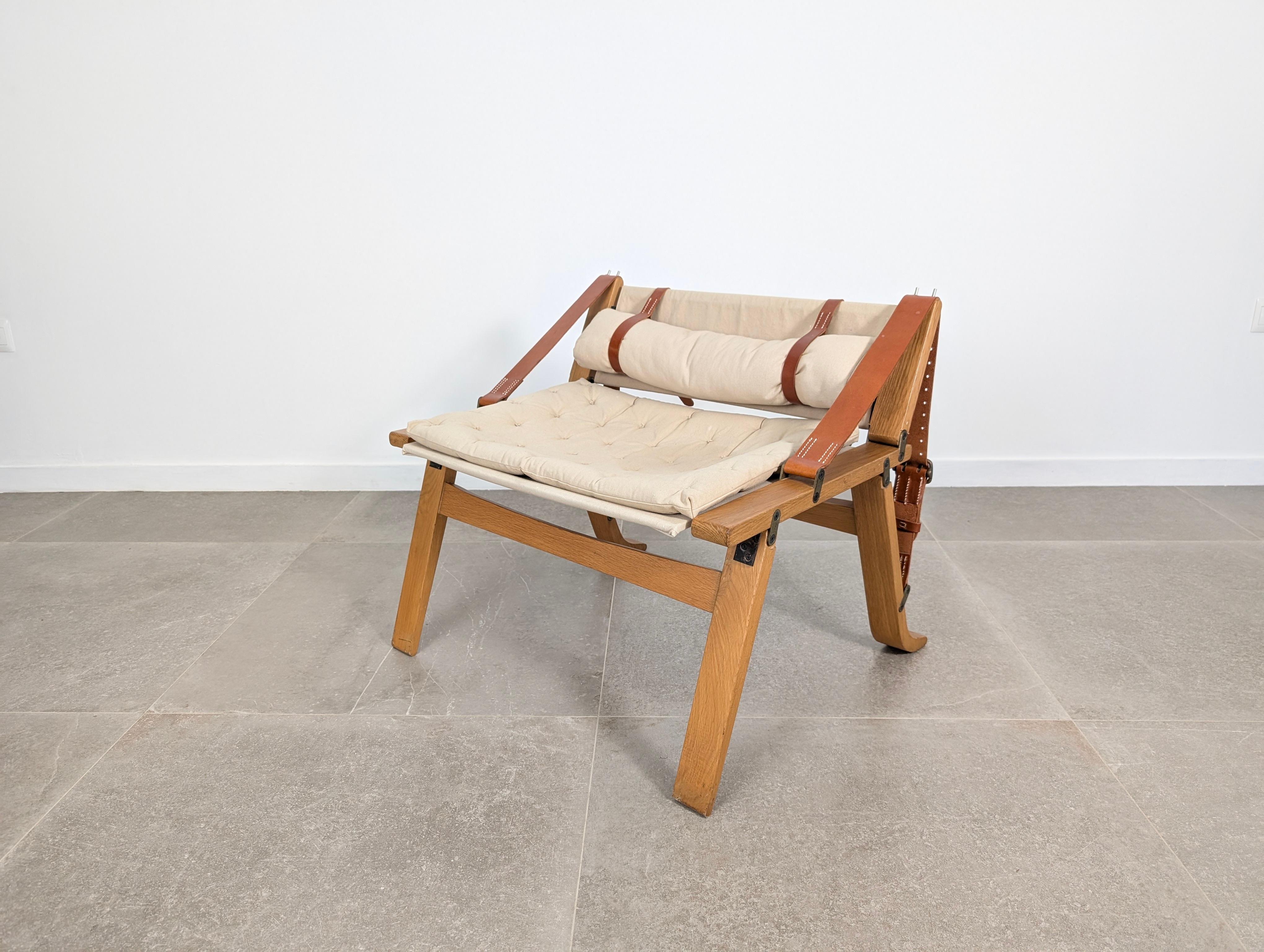 Mid-Century Modern Danish Armchair with Canvas and Leather Straps, 20th Century For Sale
