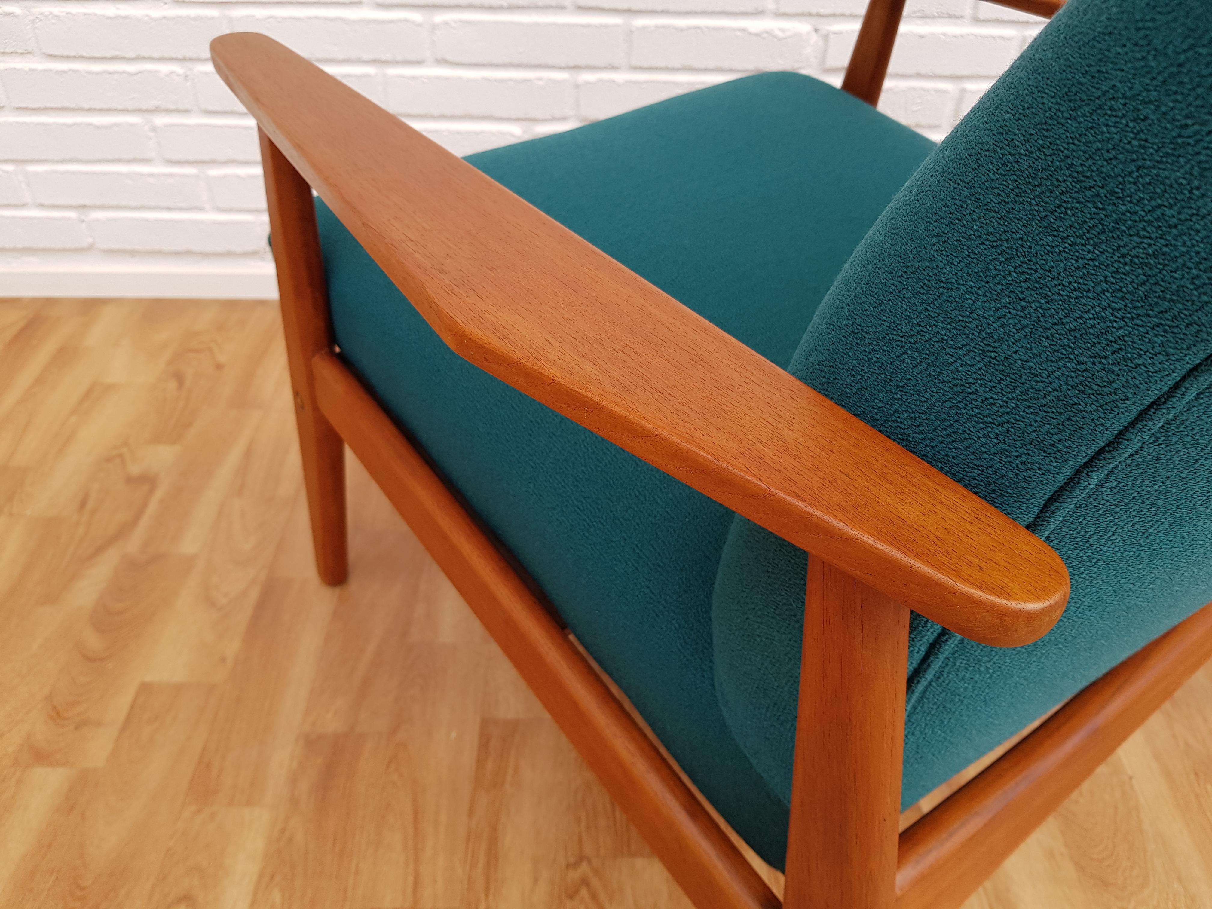 Danish Armchair, Swing Function, Wool, Teak Wood, 1960s, Completely Restored In Good Condition For Sale In Tarm, DK