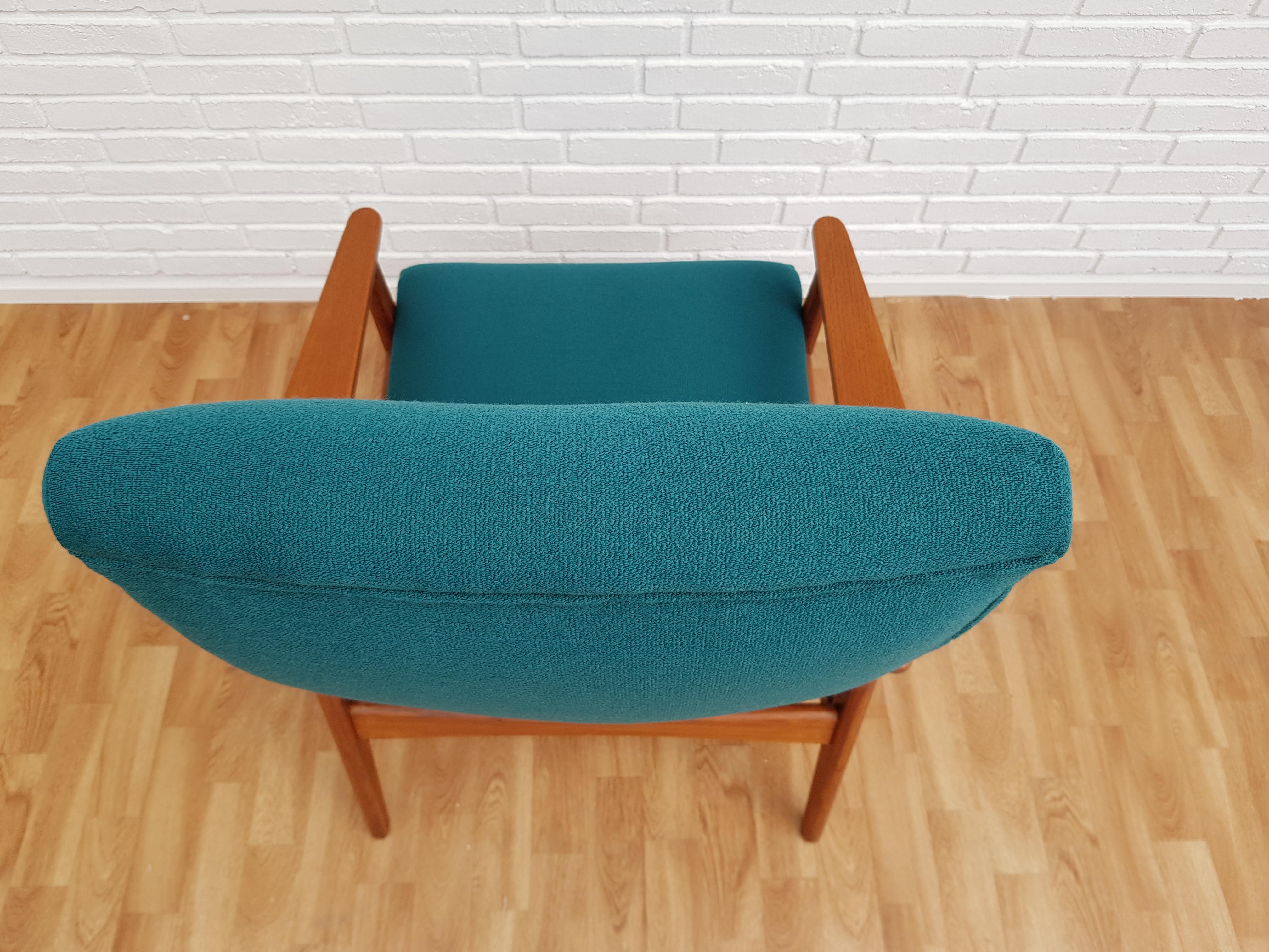 Danish Armchair, Swing Function, Wool, Teak Wood, 1960s, Completely Restored For Sale 1