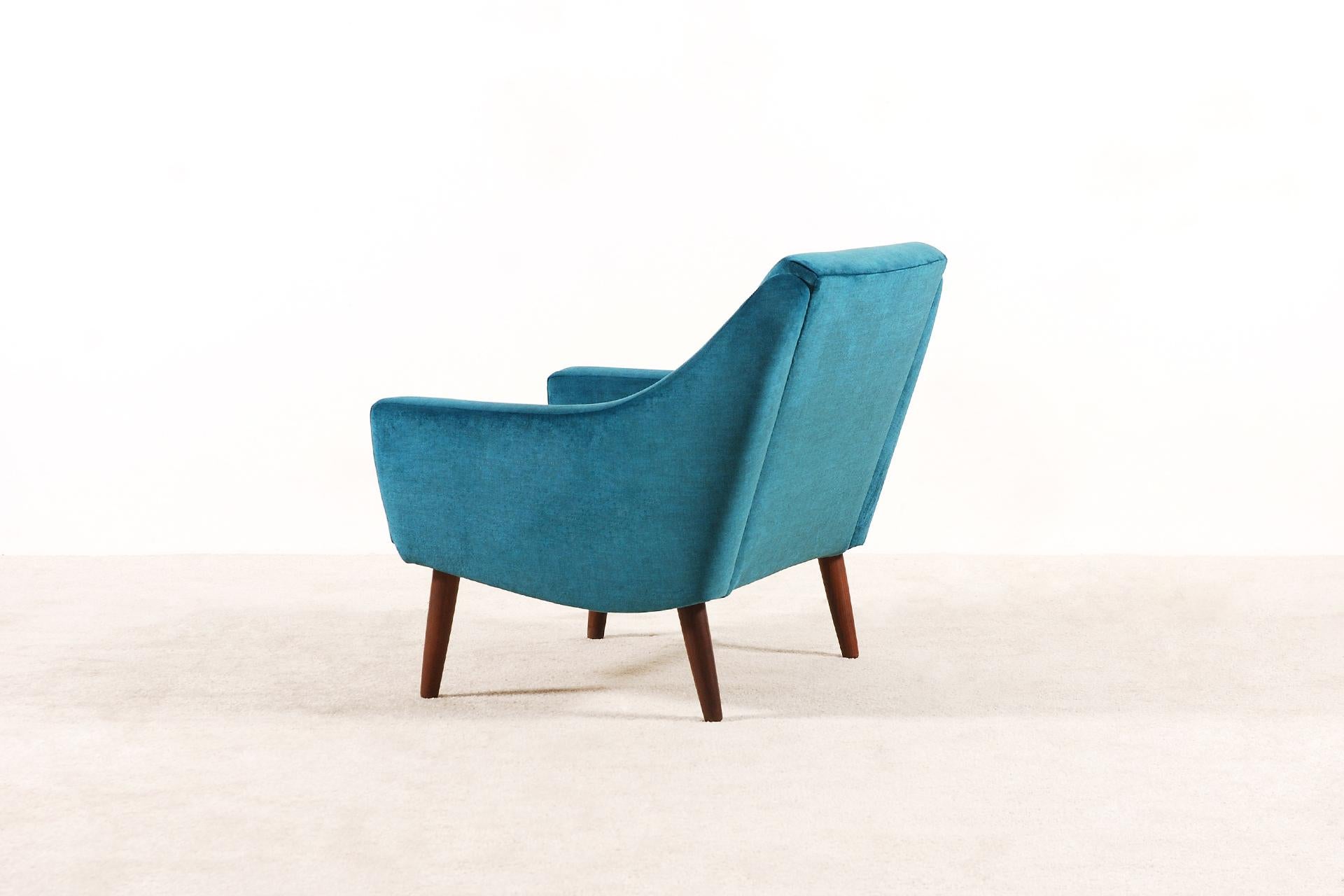 Scandinavian Modern Danish Armchair with Teak Feet, 1960s