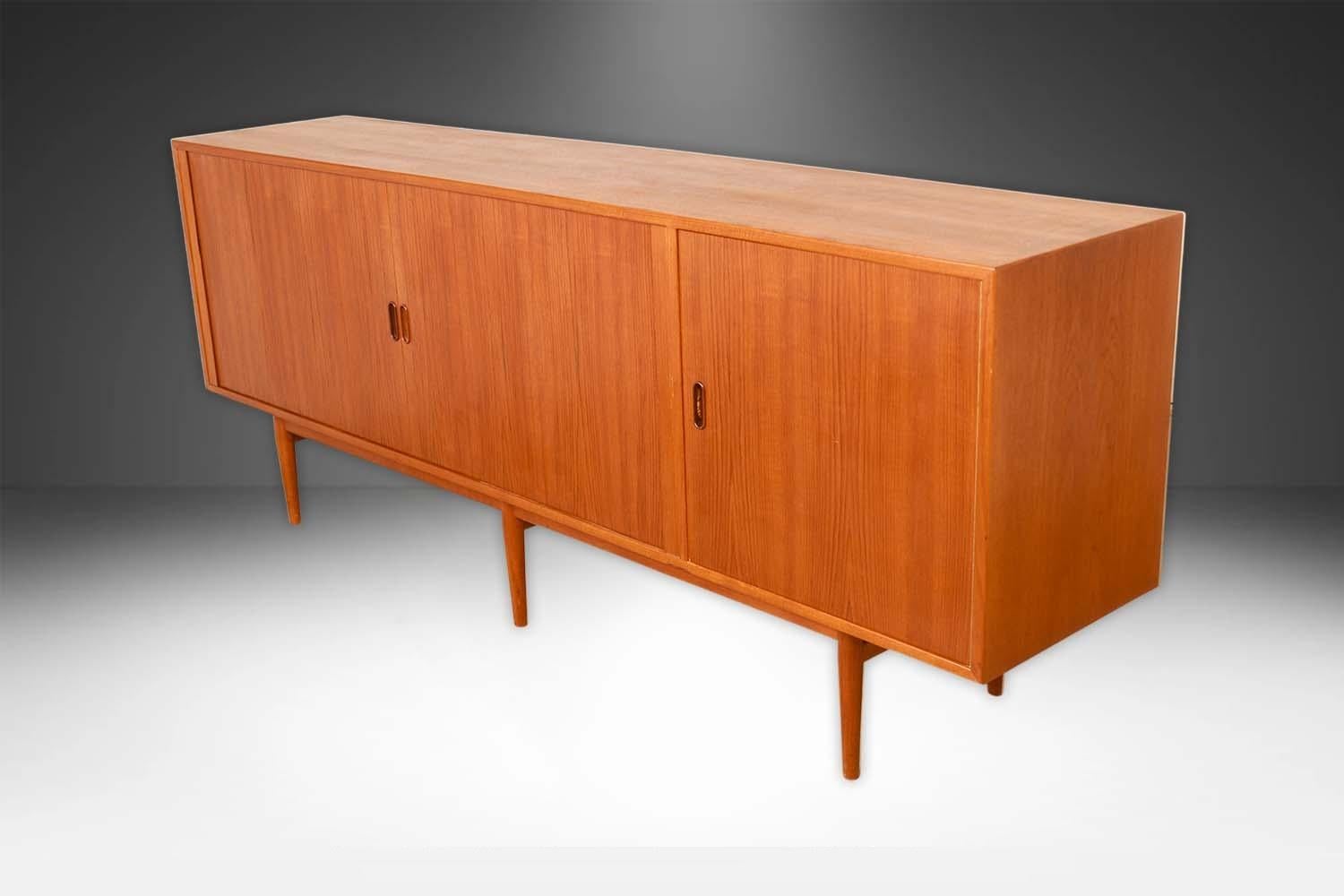 Danish Arne Vodder for Sibast Mid Century Sideboard Credenza 1950s For Sale 2