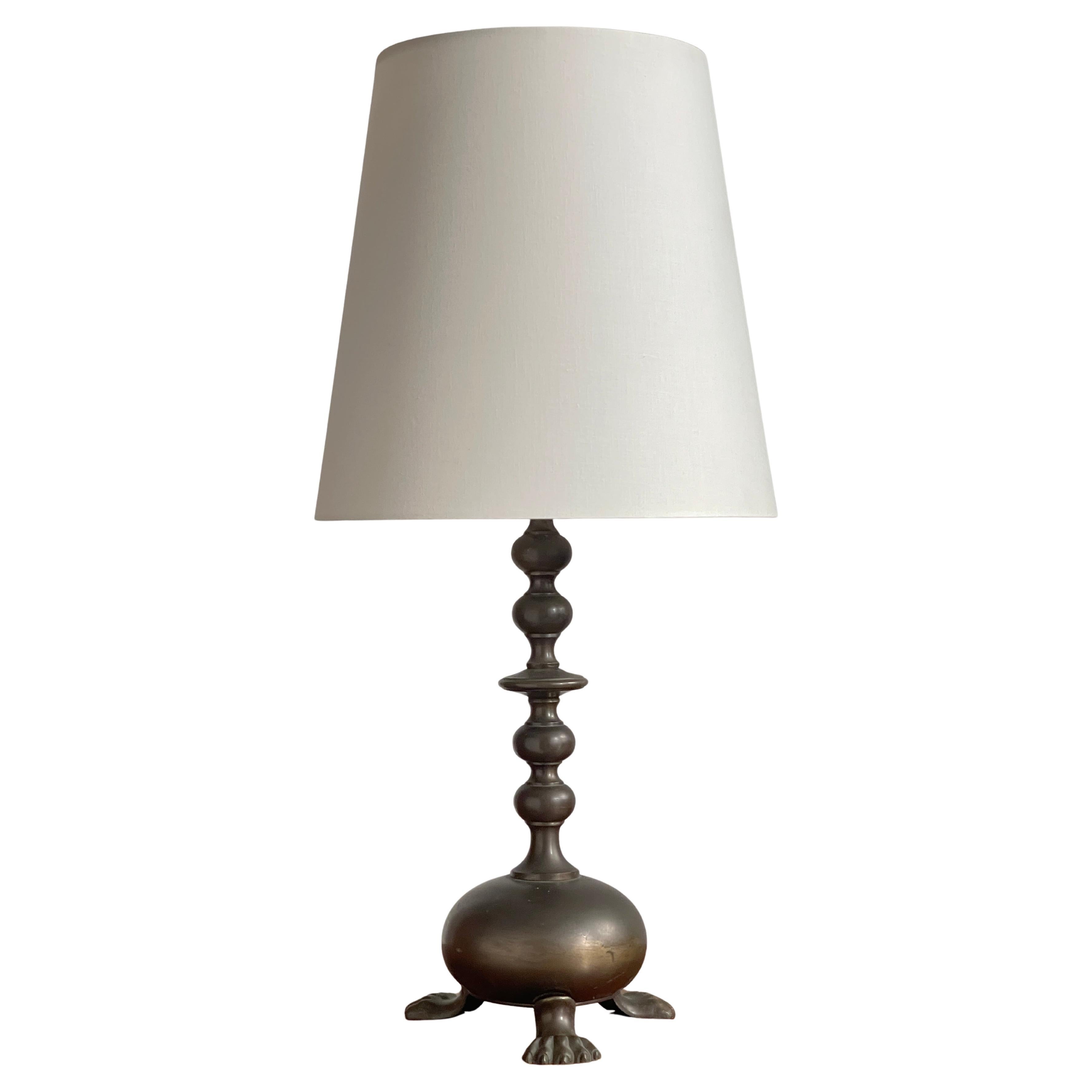 Danish Art and craft table lamp in patinated bronze with lions feet Denmark 1900 For Sale