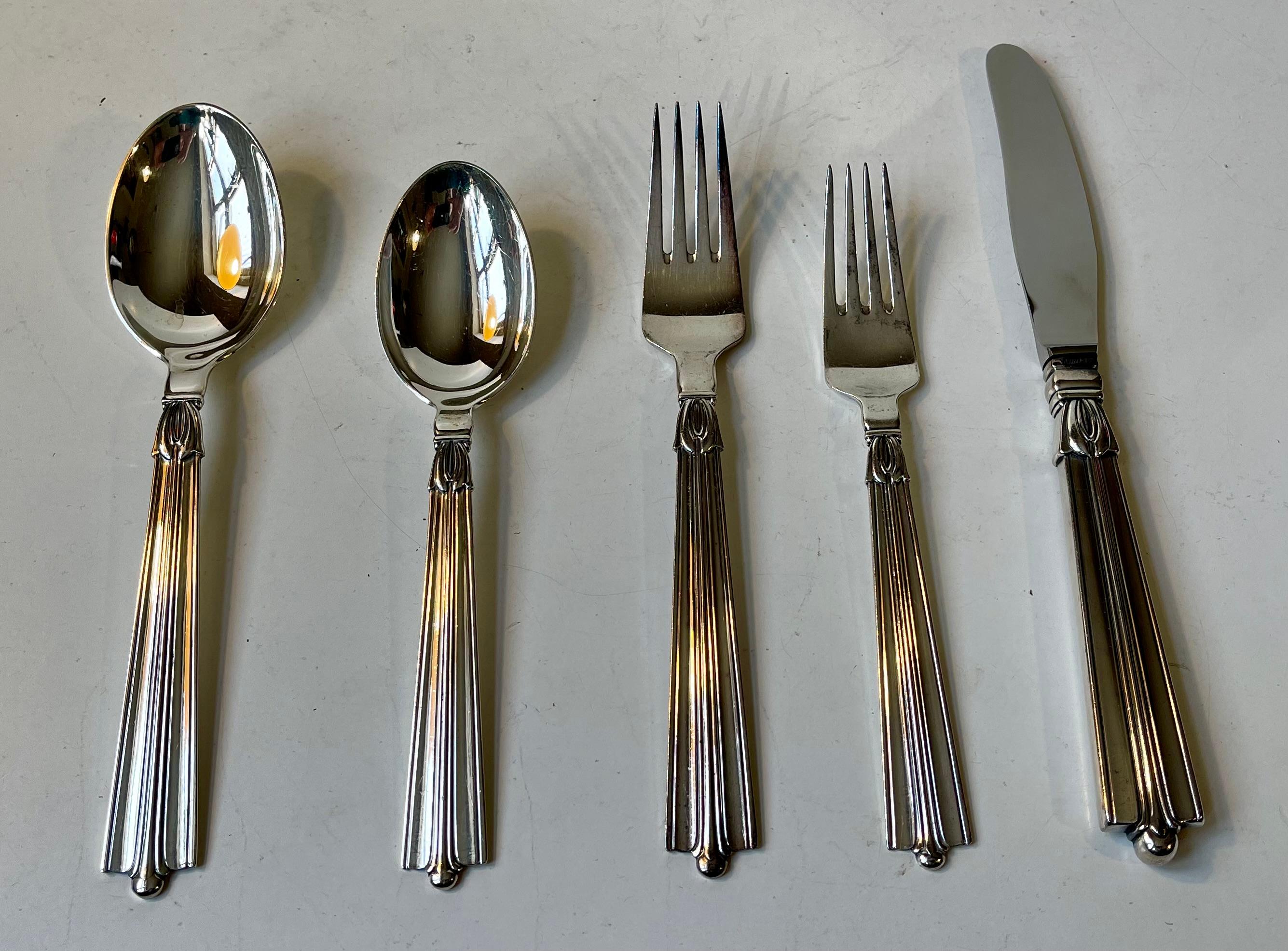 Metà XX secolo Set di posate danese Art Deco 12 persone  di Borgstrøms Sølvvarefabrik, Set di 65 pezzi in vendita