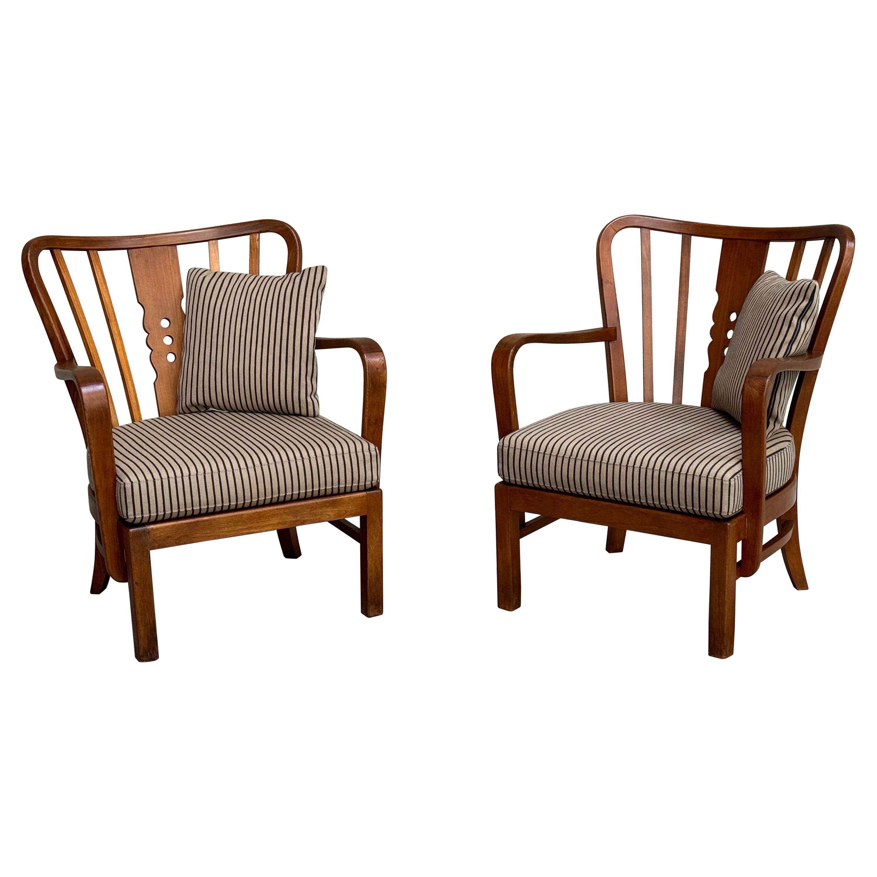 Danish Art Deco 1930s Fritz Hansen Model 1588 Lounge Chairs