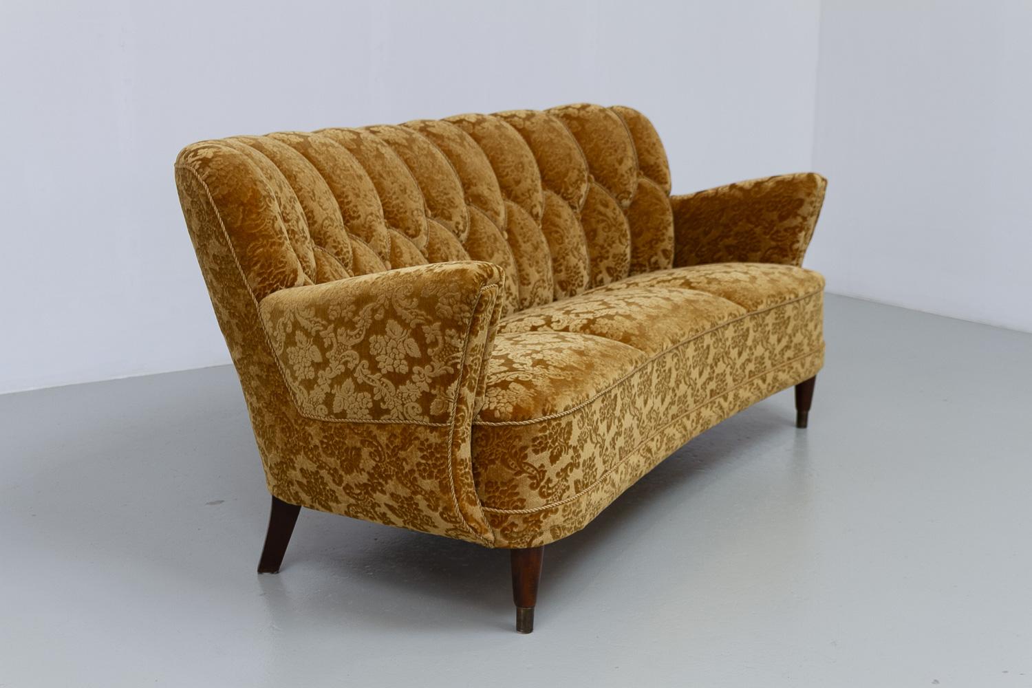 Mid-20th Century Danish Art Deco 3-Seater Banana Sofa in Golden Yellow Velvet, 1940s.