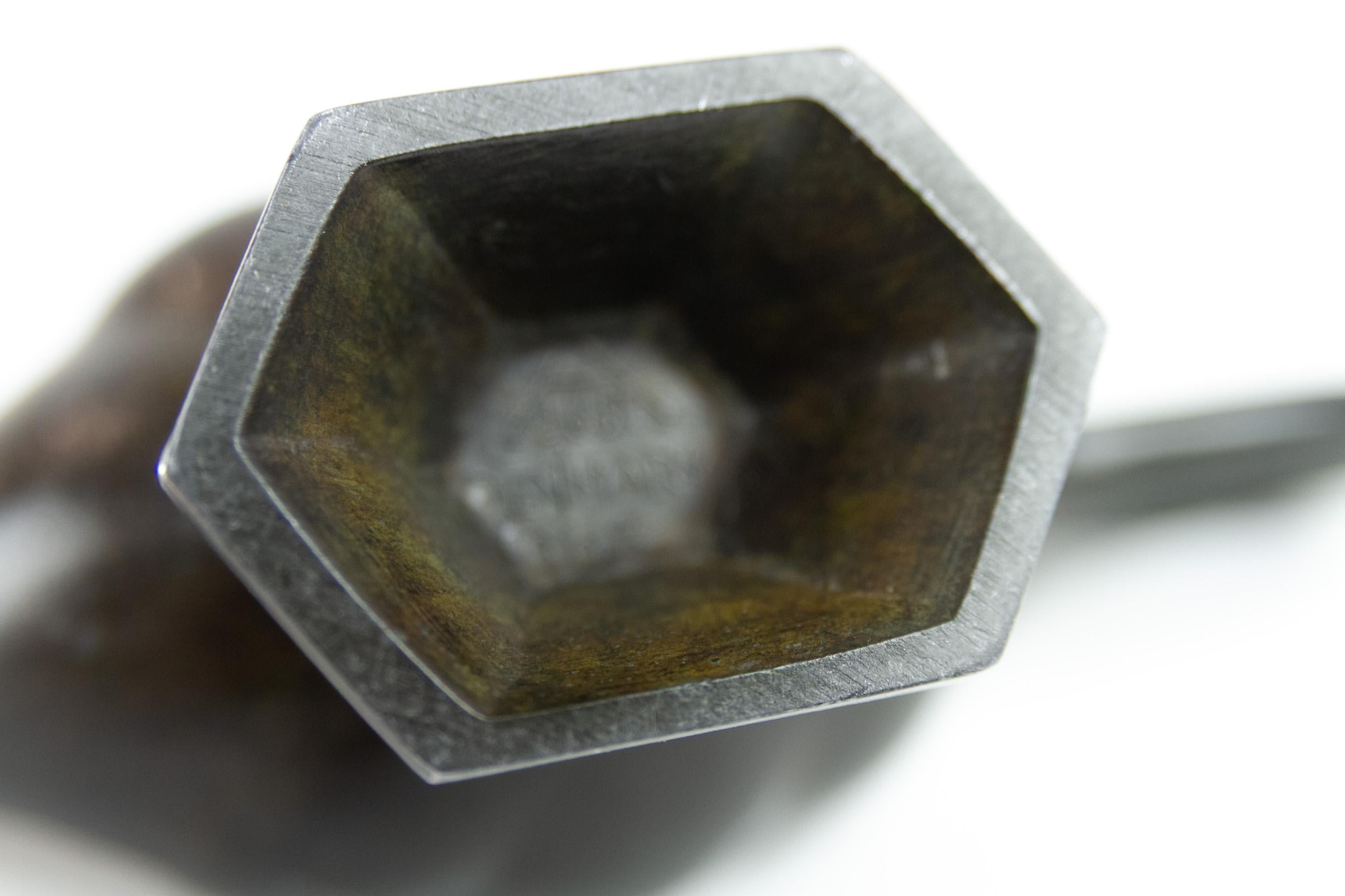 Lampada ad olio danese Art Deco Aladdin in metallo Disko di Just Andersen, 1930. in vendita 2