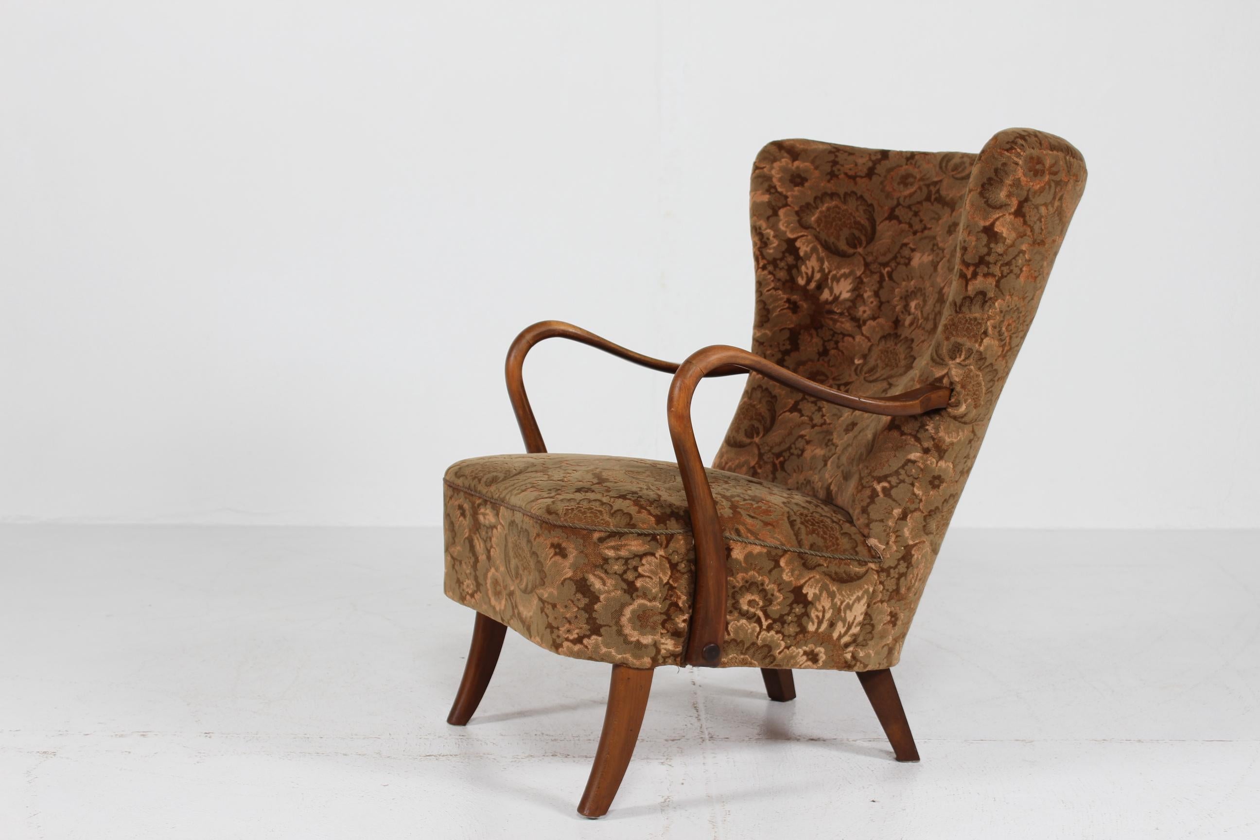 Danese Sedia da salotto danese Art Deco Alfred Christensen con velluto floreale anni '40 in vendita
