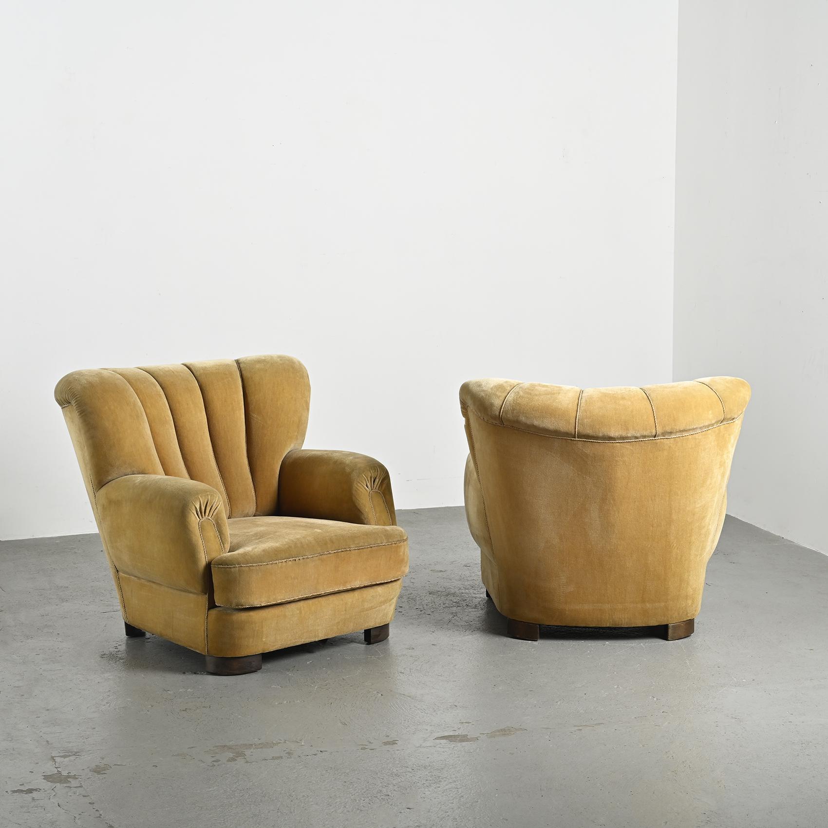 20th Century Danish Art Deco Armchairs, 1940s, Set of 2 For Sale
