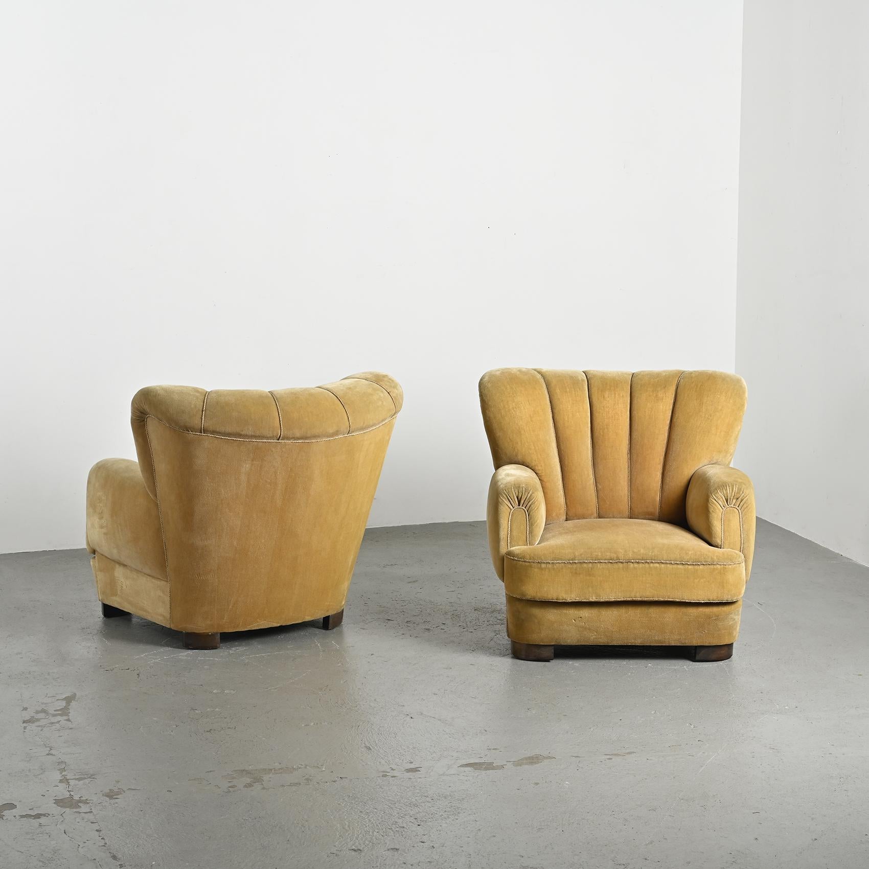 Velvet Danish Art Deco Armchairs, 1940s, Set of 2 For Sale