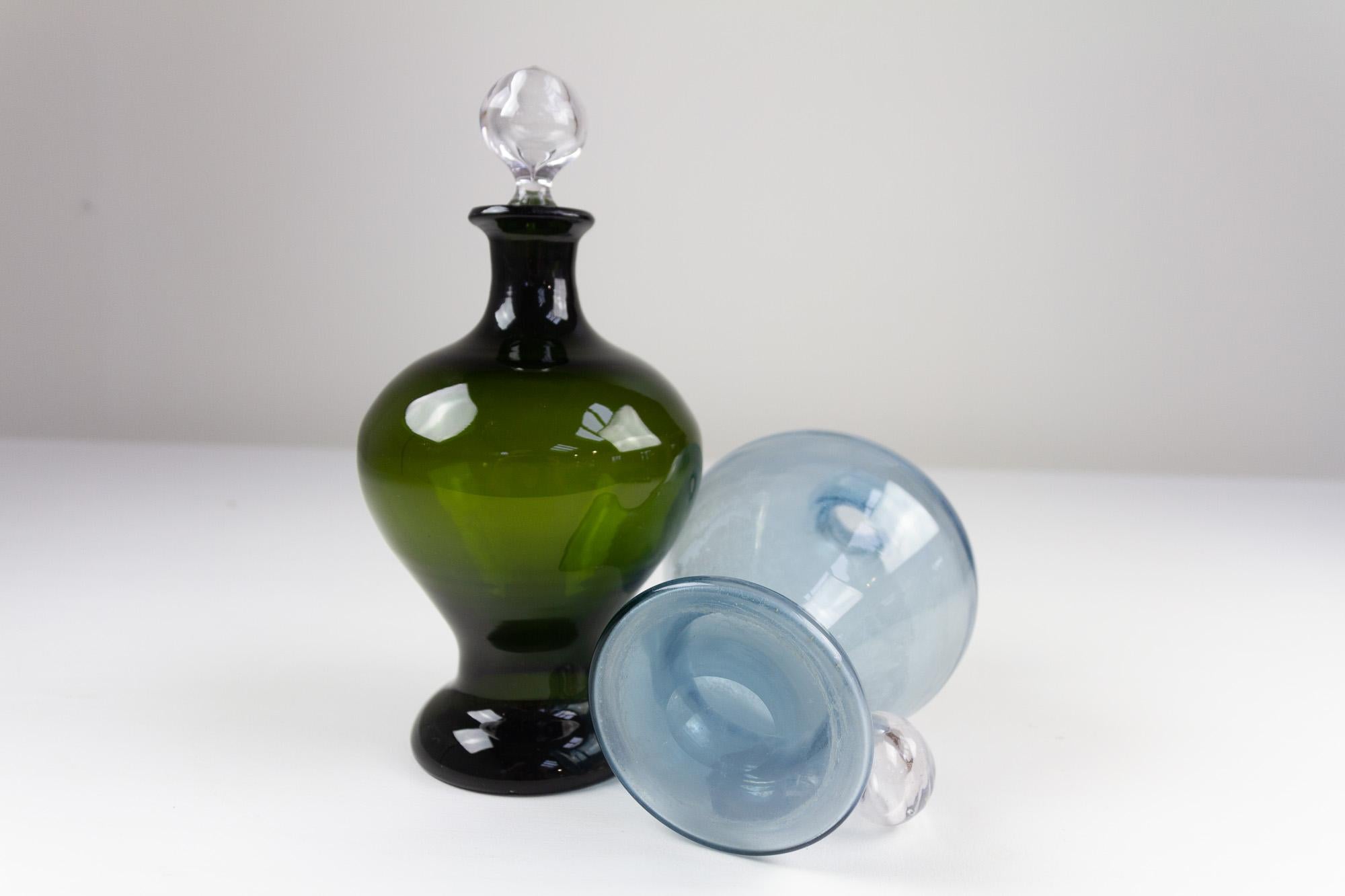 Danish Art Deco Blue and Green Glass Decanters, 1930s, Set of 2 For Sale 6
