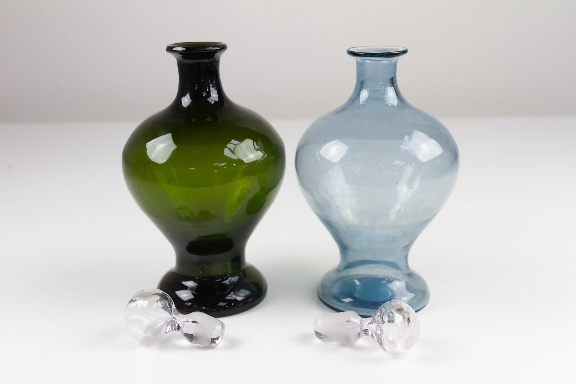 Danish Art Deco Blue and Green Glass Decanters, 1930s, Set of 2 For Sale 2
