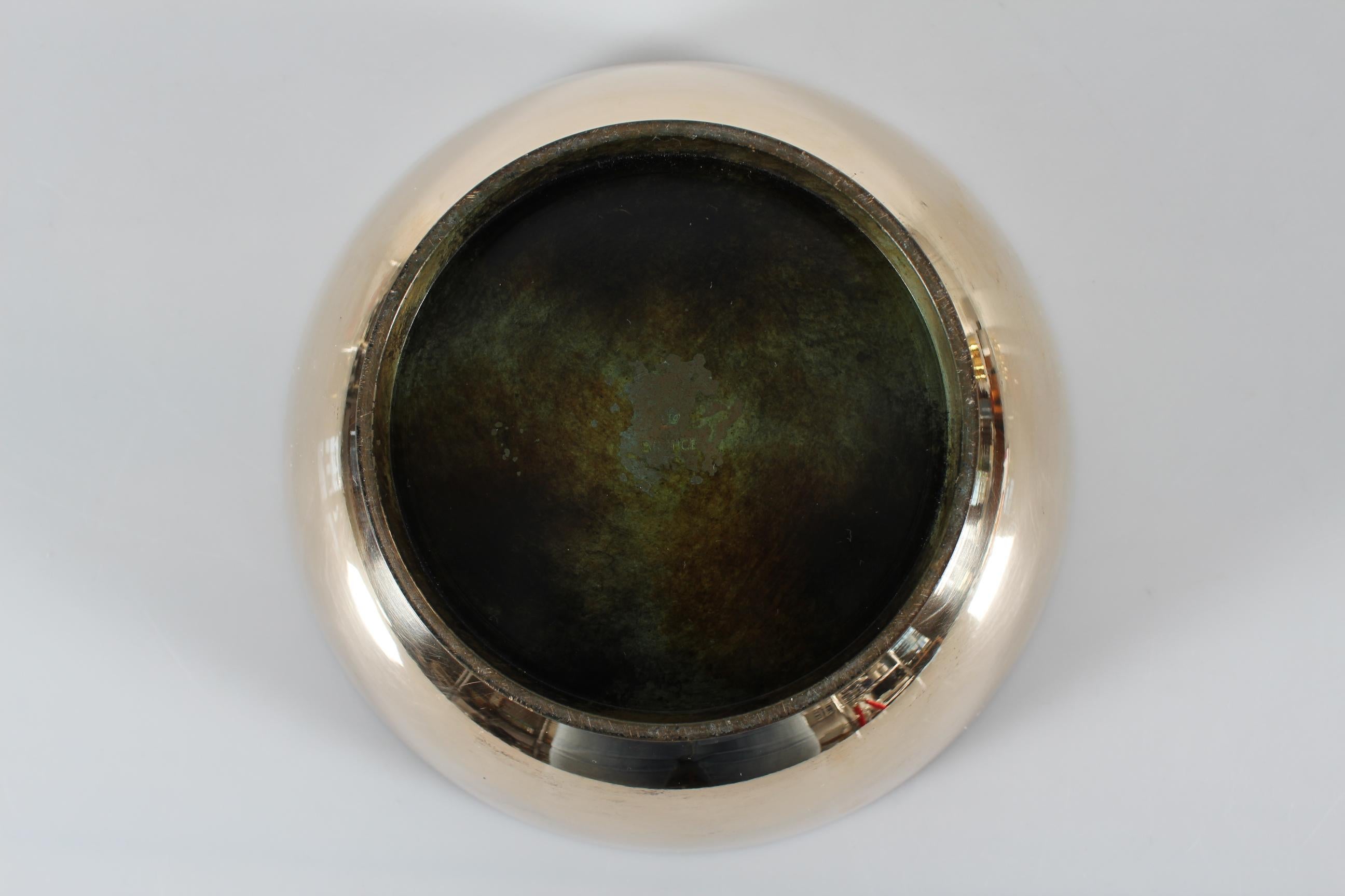 Cuenco danés Art Decó de bronce patinado marrón estilo Axel Salto y Tinos 1950 en Bueno estado para la venta en Silkeborg, Silkeborg
