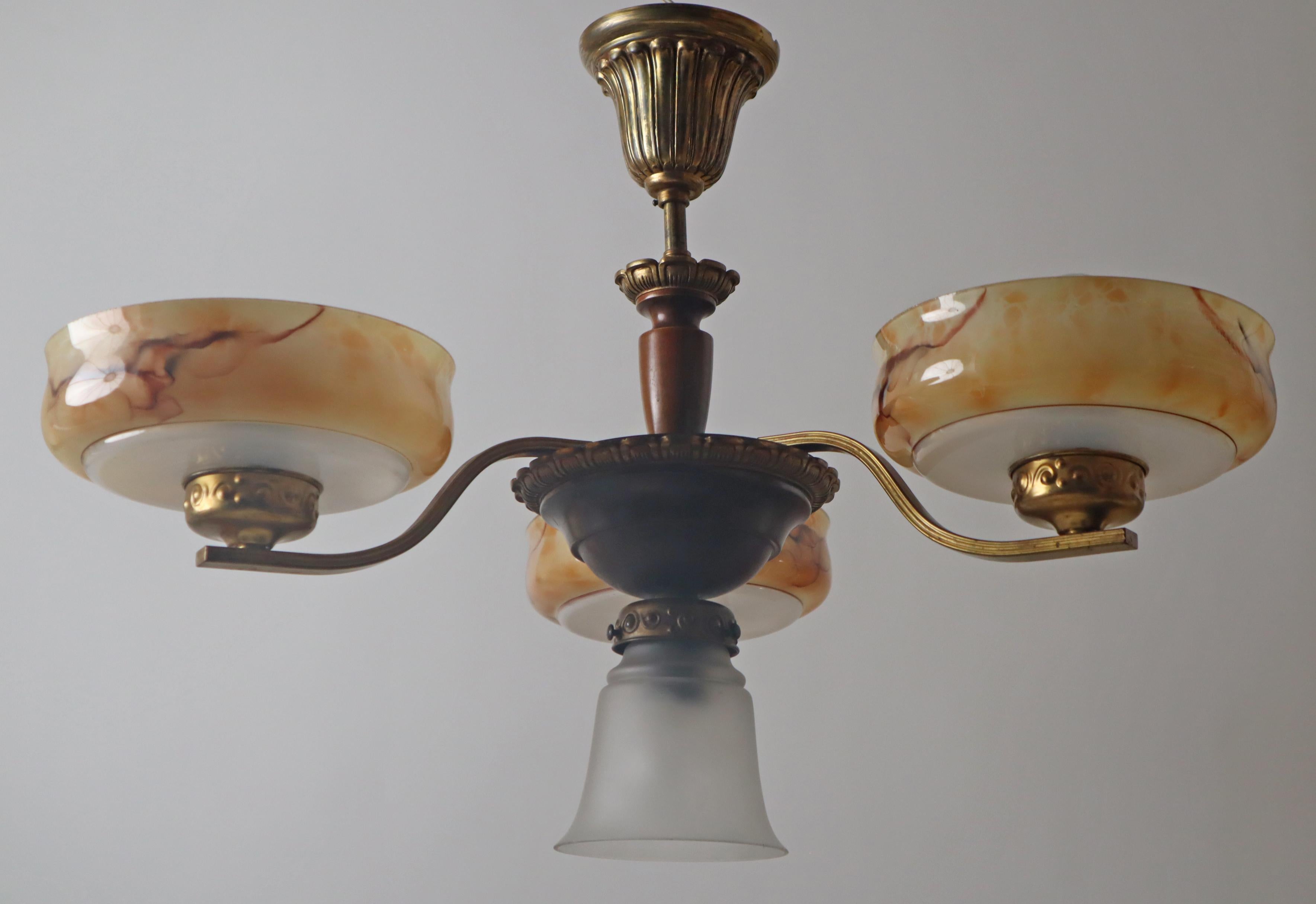 Lampadario danese Art Deco con ciotole di vetro in look alabastro in vendita 4