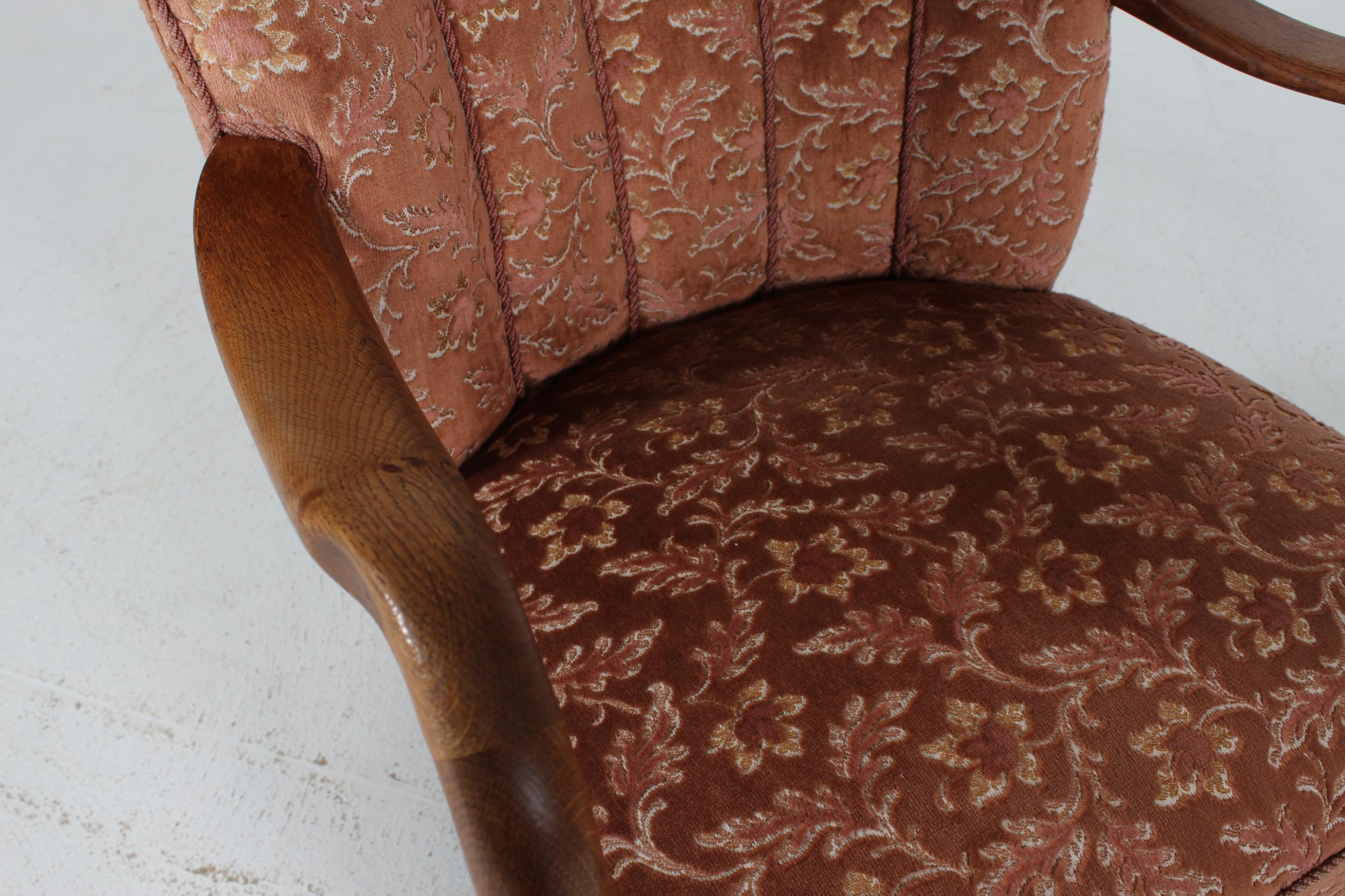 Danish Art Deco Club Chair in Viggo Boesen Style with Floral Velvet 1940s For Sale 5