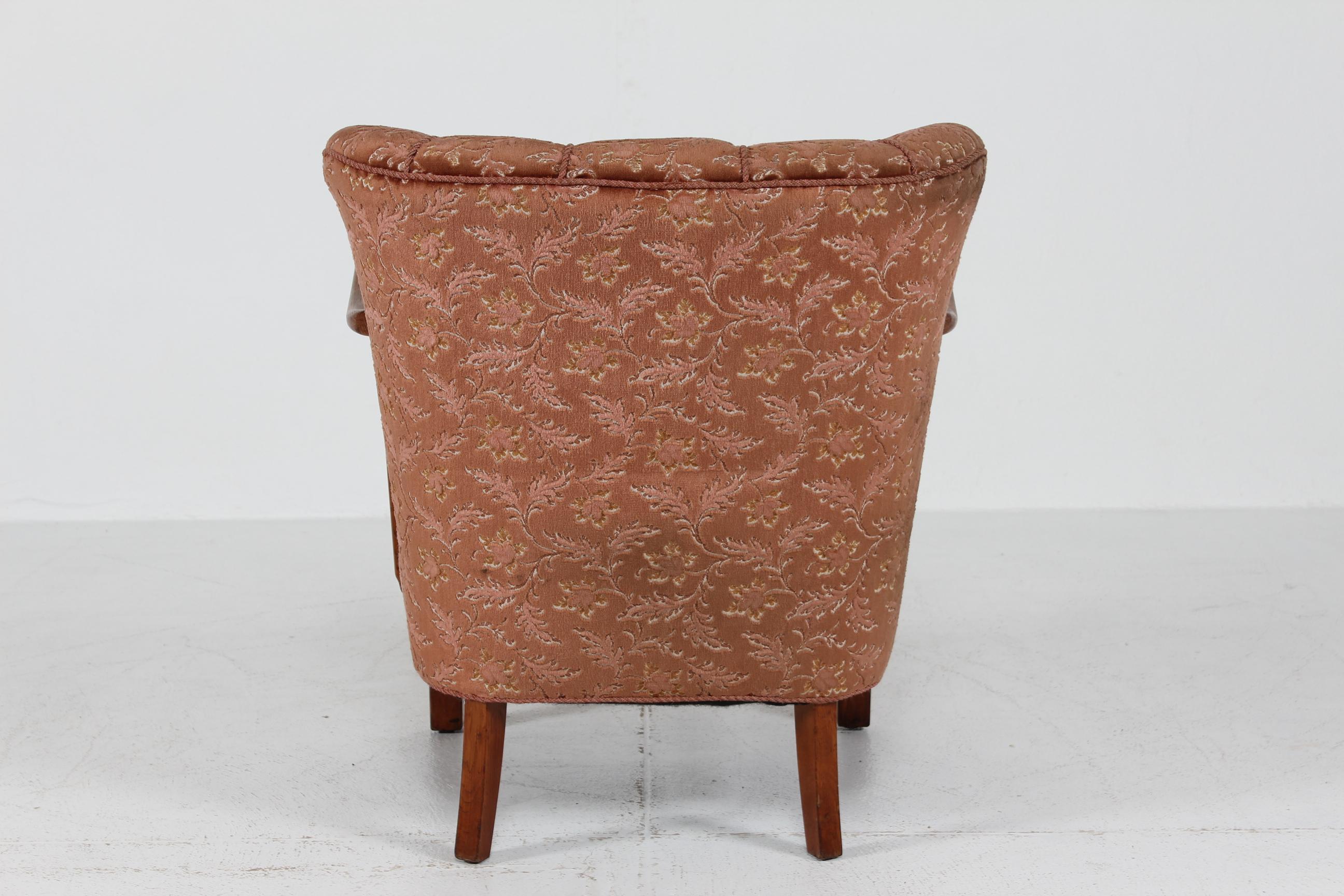 Danish Art Deco Club Chair in Viggo Boesen Style with Floral Velvet 1940s For Sale 8