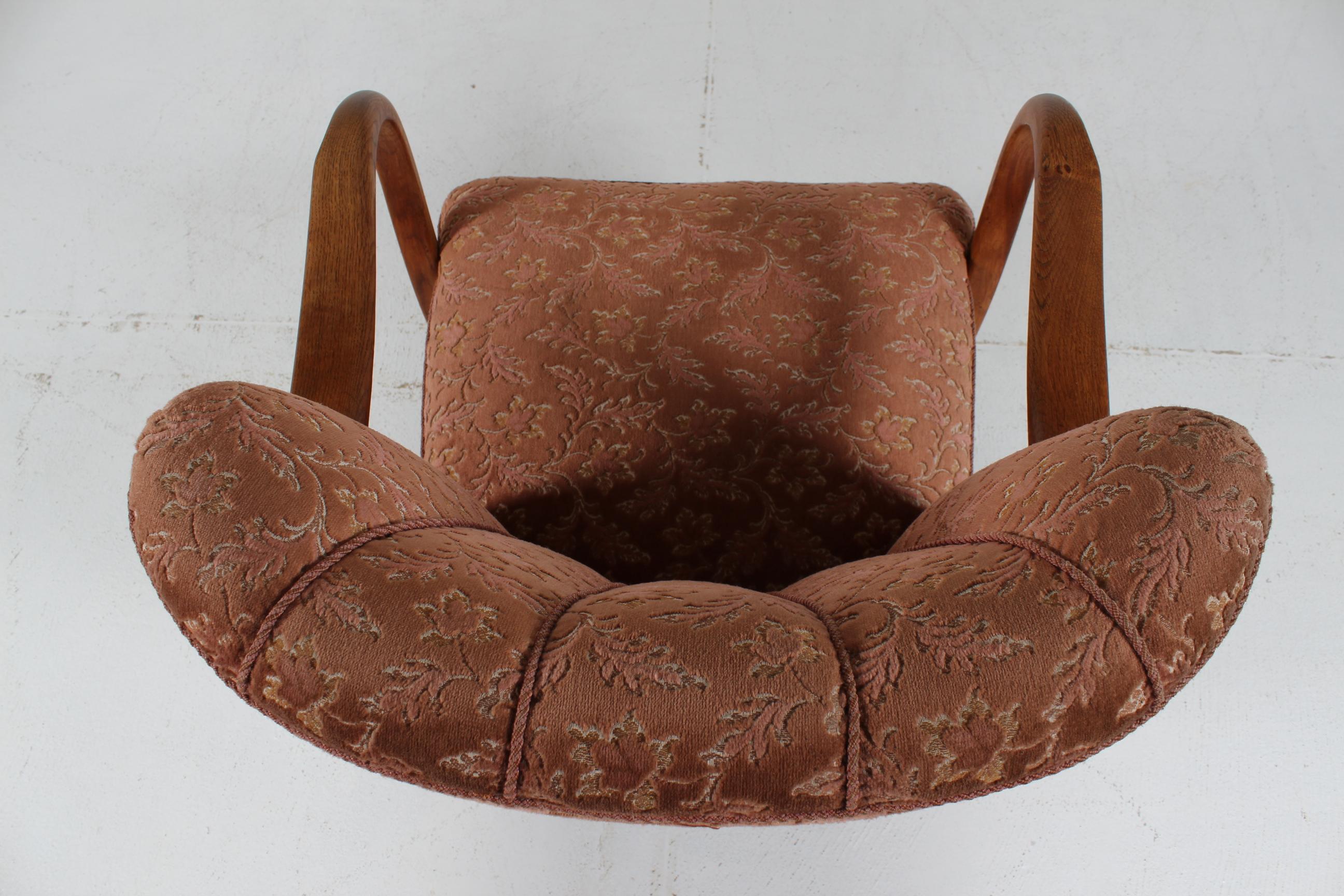 Danish Art Deco Club Chair in Viggo Boesen Style with Floral Velvet 1940s For Sale 10