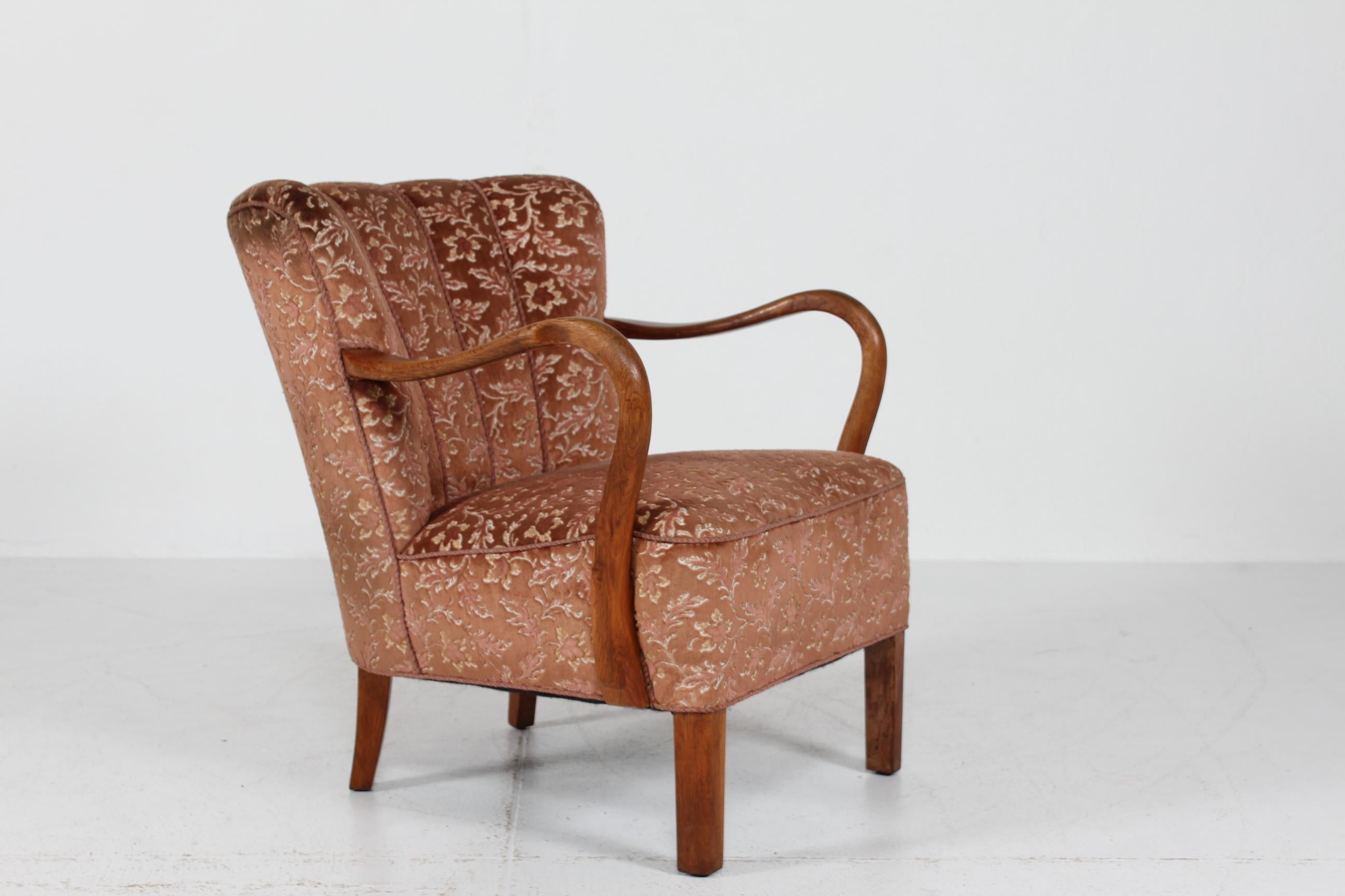 Danish Art Deco Club Chair in Viggo Boesen Style with Floral Velvet 1940s For Sale 1