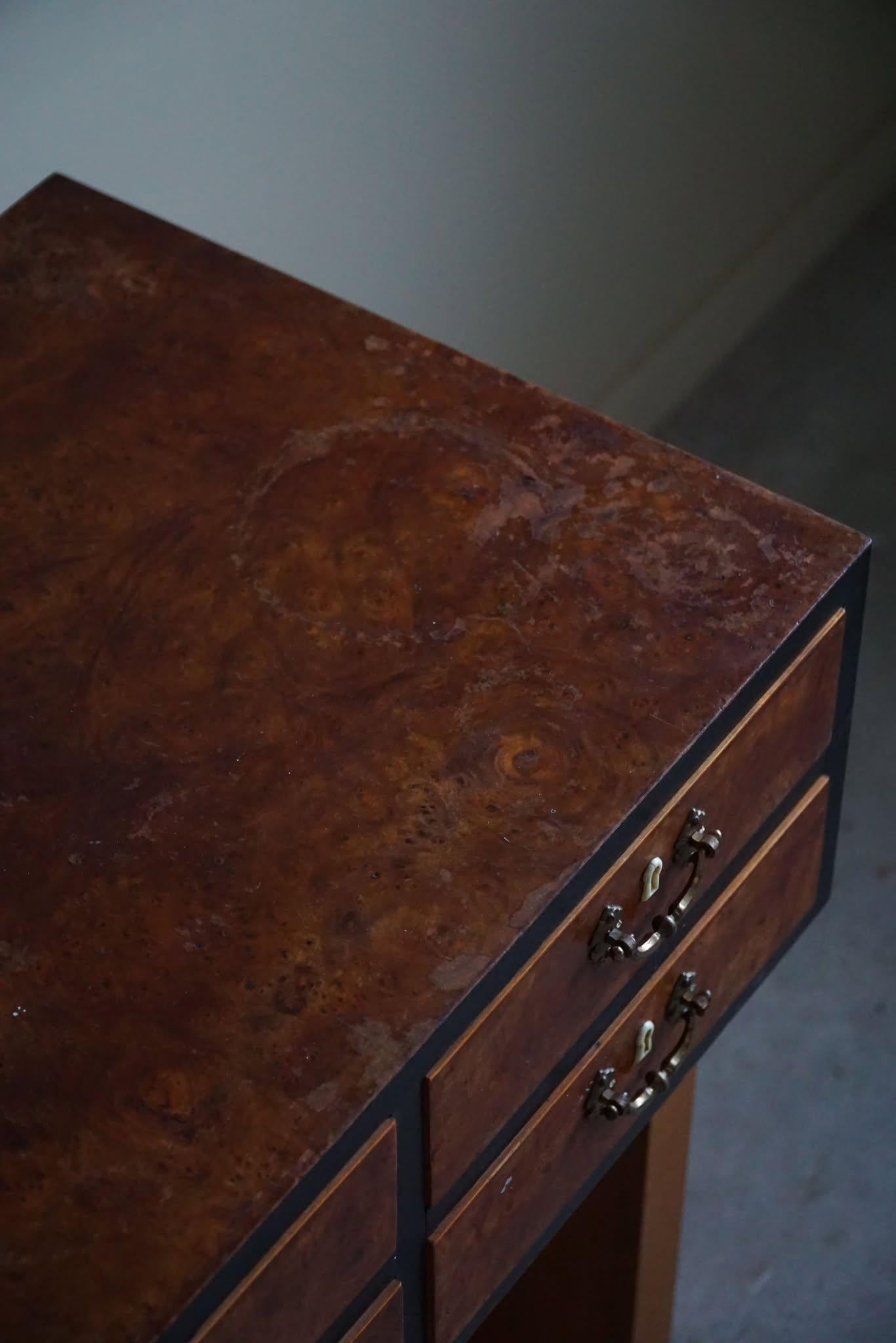 Danish Art Deco Console Table with Drawers in Elm & Burl Wood, 1940s in vendita 9