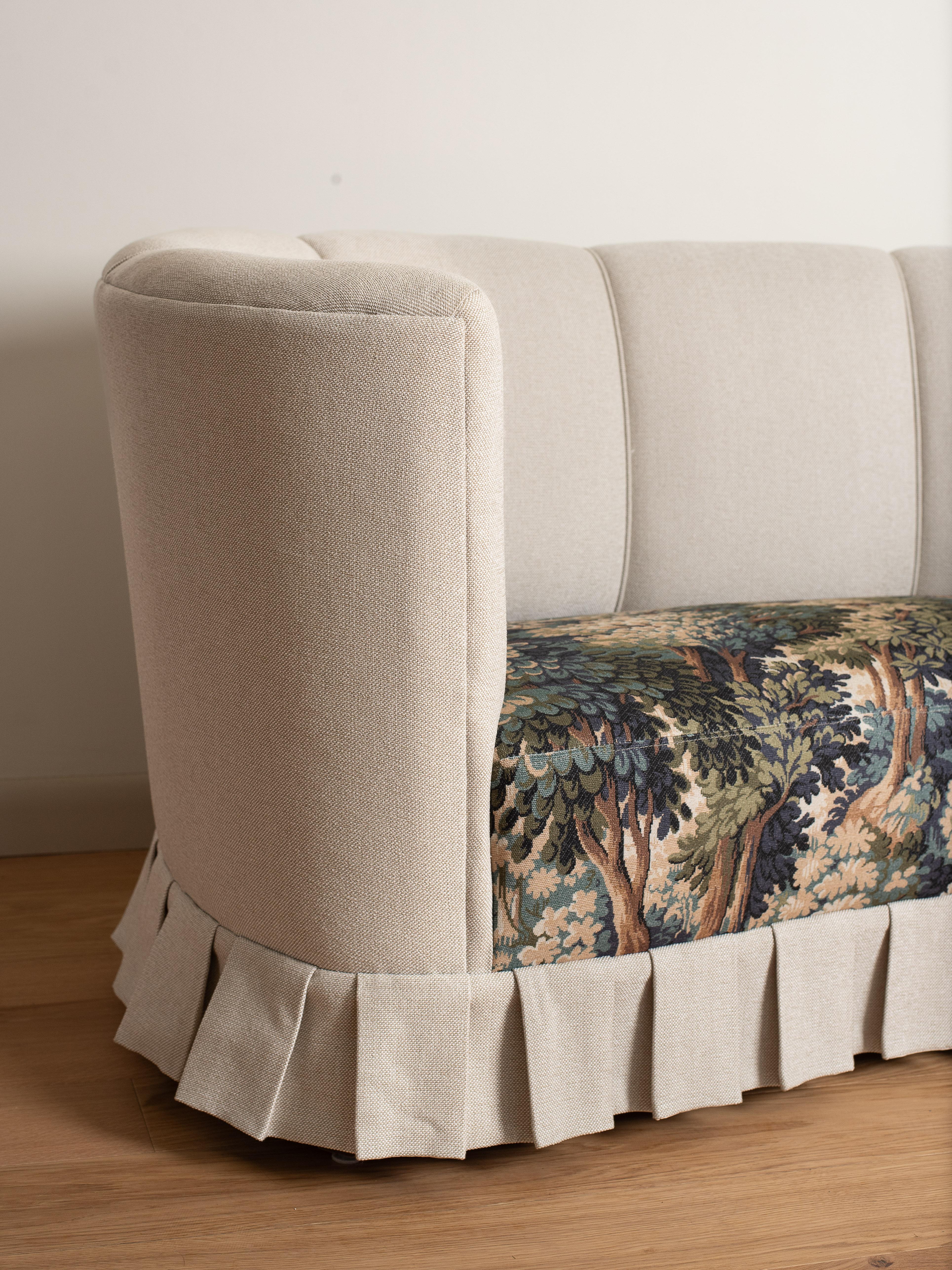 Inconnu Canapé danois Art Déco incurvé en vente