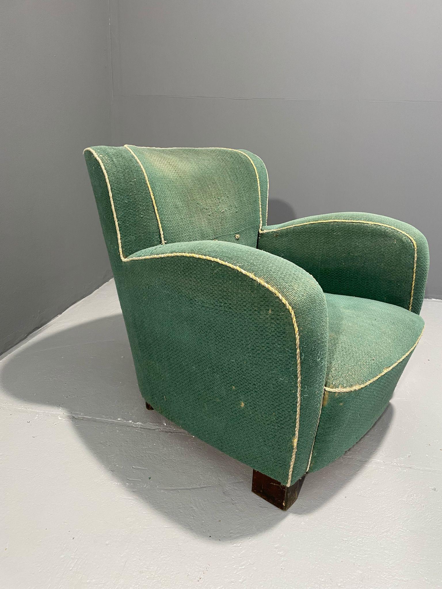 Danish Art Deco / Early Midcentury Lounge Chair in Green Mohair, 1930s–40s 5
