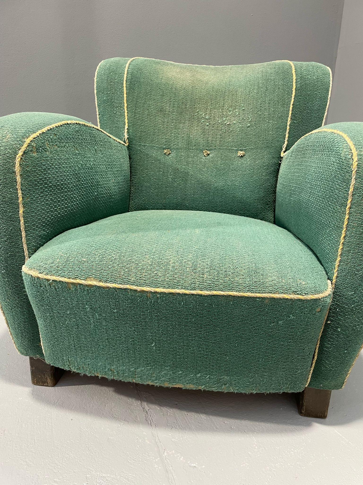 Danish Art Deco / Early Midcentury Lounge Chair in Green Mohair, 1930s–40s 2
