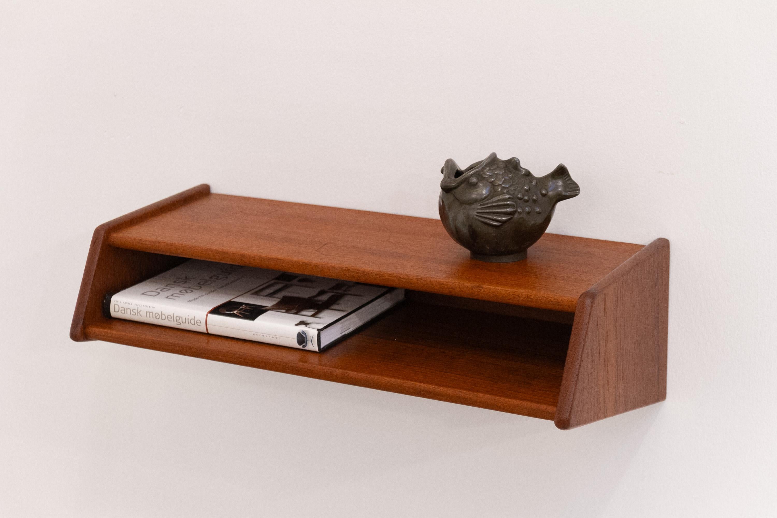 Vaso a forma di pesce Art Deco danese in metallo Disko di Just Andersen, 1930. in vendita 4