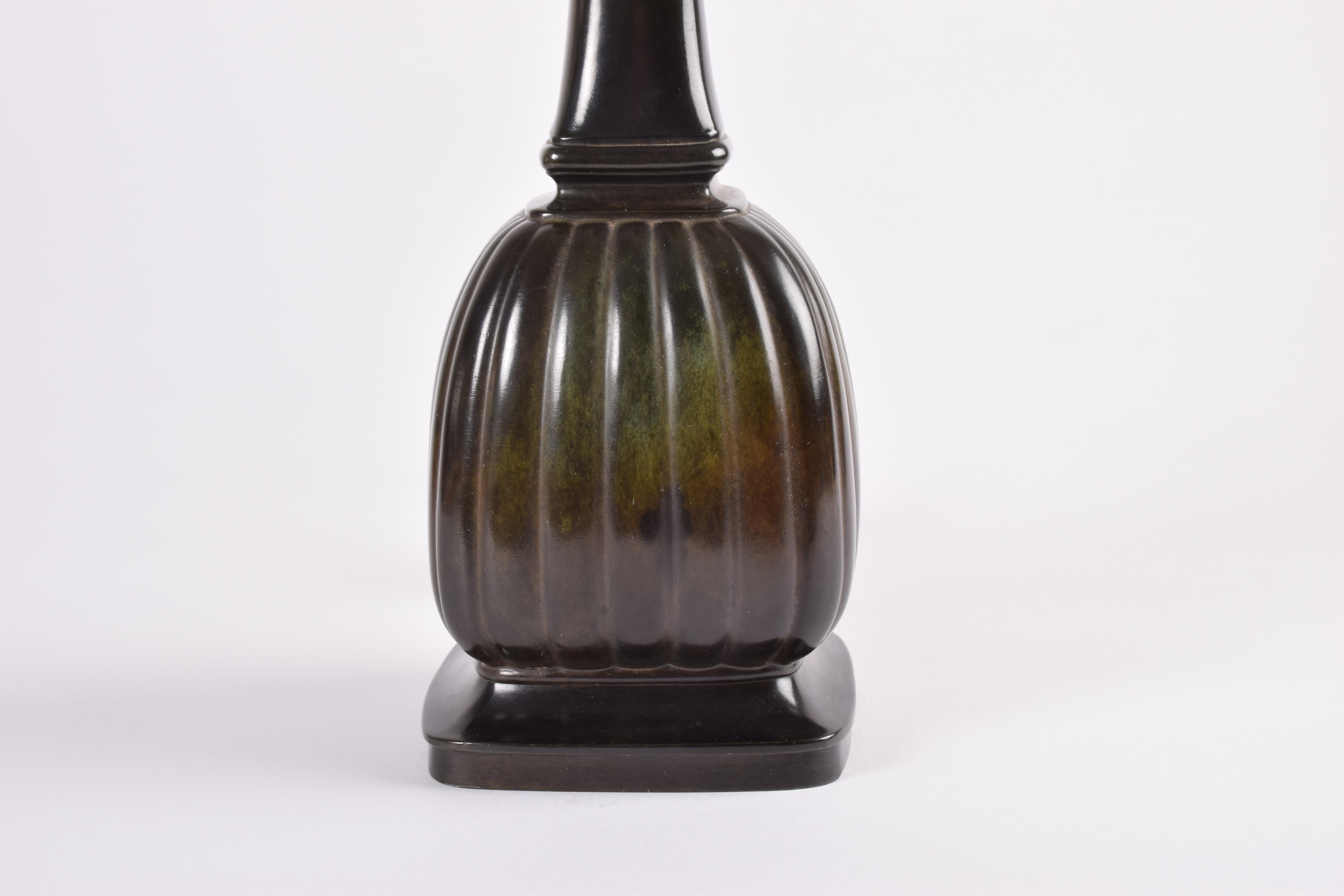 Danish Art Deco Just Andersen Table Lamp in Disco Metal with Shade, 1930s For Sale 3