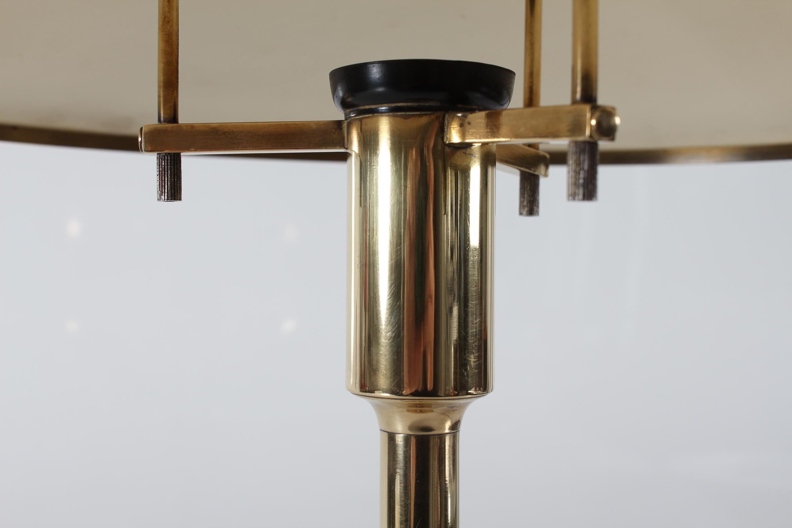 Danish Art Deco Kongelys Brass Lamp Niels Thykier Early Version Fog & Mørup 1930 For Sale 1